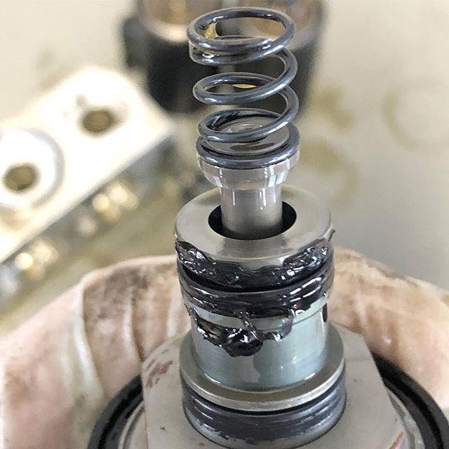 Upgrade to PTFE. #ABCValveBlock #DIYBenzRepair #mercedesbenz #hydraulics #W220 #C215 #R230 #mercedesAMG #SL55amg #sl65 #sl500 #sl600 #cl500 #cl55 #cl600 #cl65 #s65 #s600 #s55 #s500 #PTFE