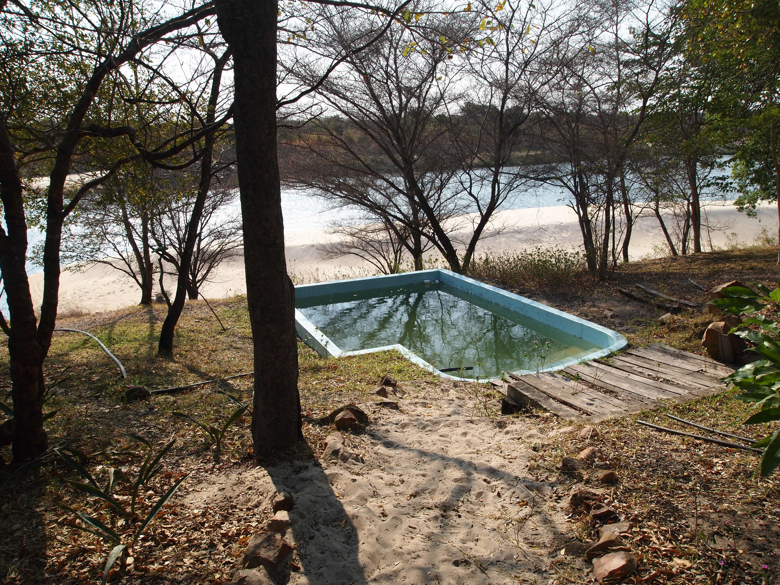 a plunge pool to cool down