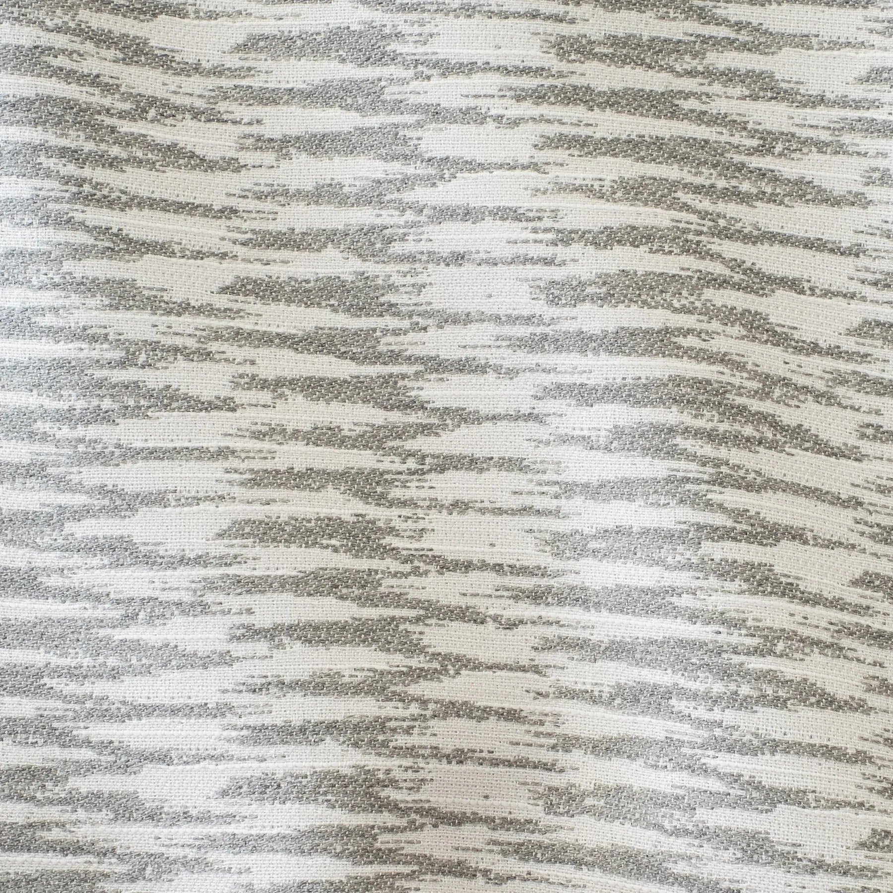 #92-2 WHITE & GREY