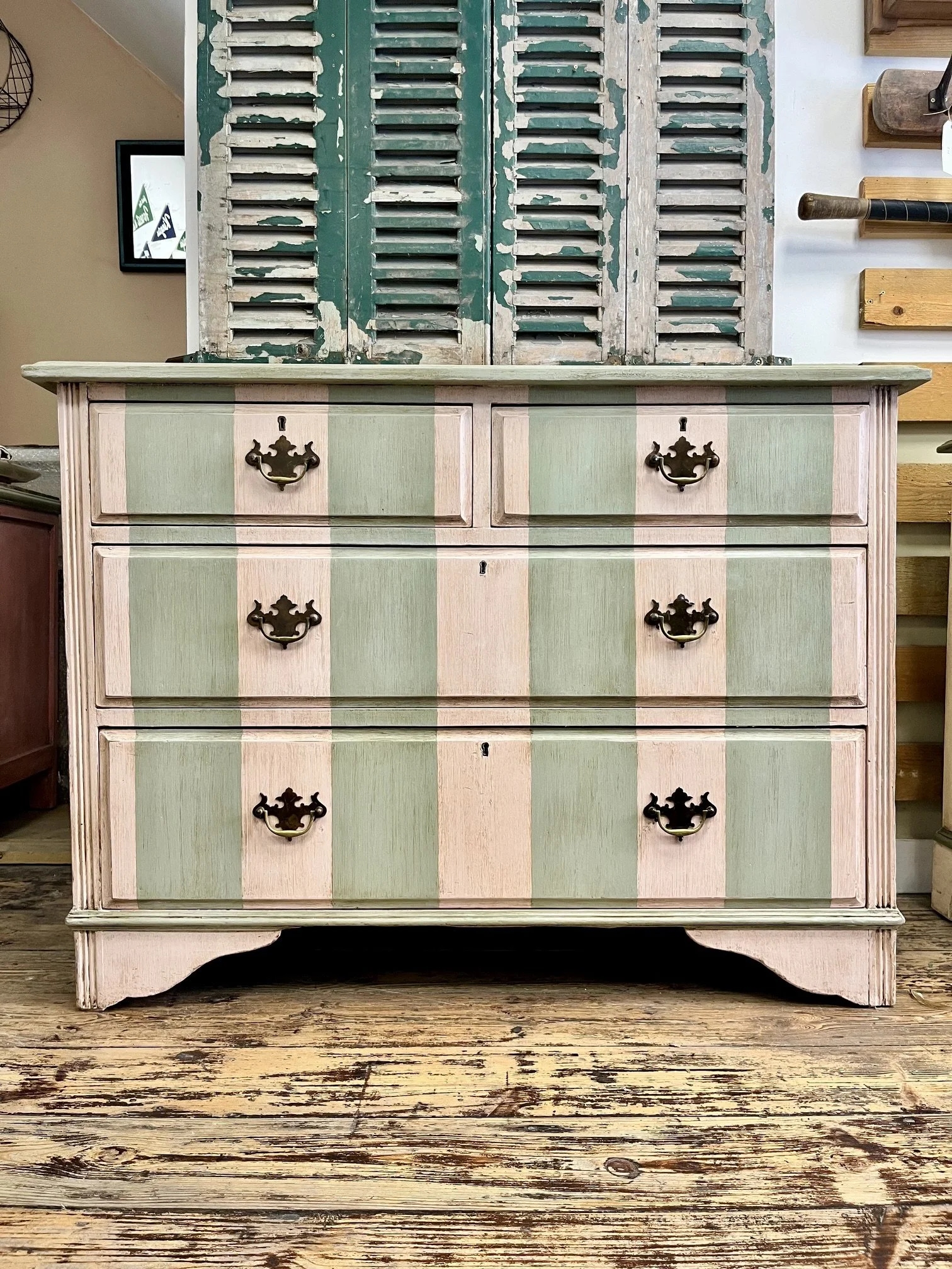 winterbearhome-pink-and-green-striped-chest-of-drawers-01.jpeg