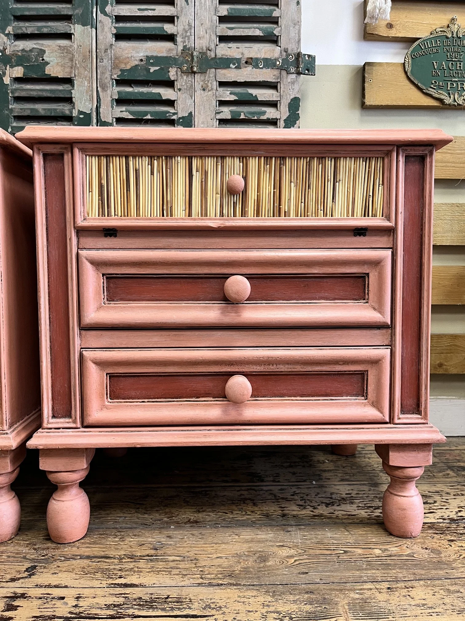winterbearhome-pink-bamboo-bedside-drawers-01.jpeg