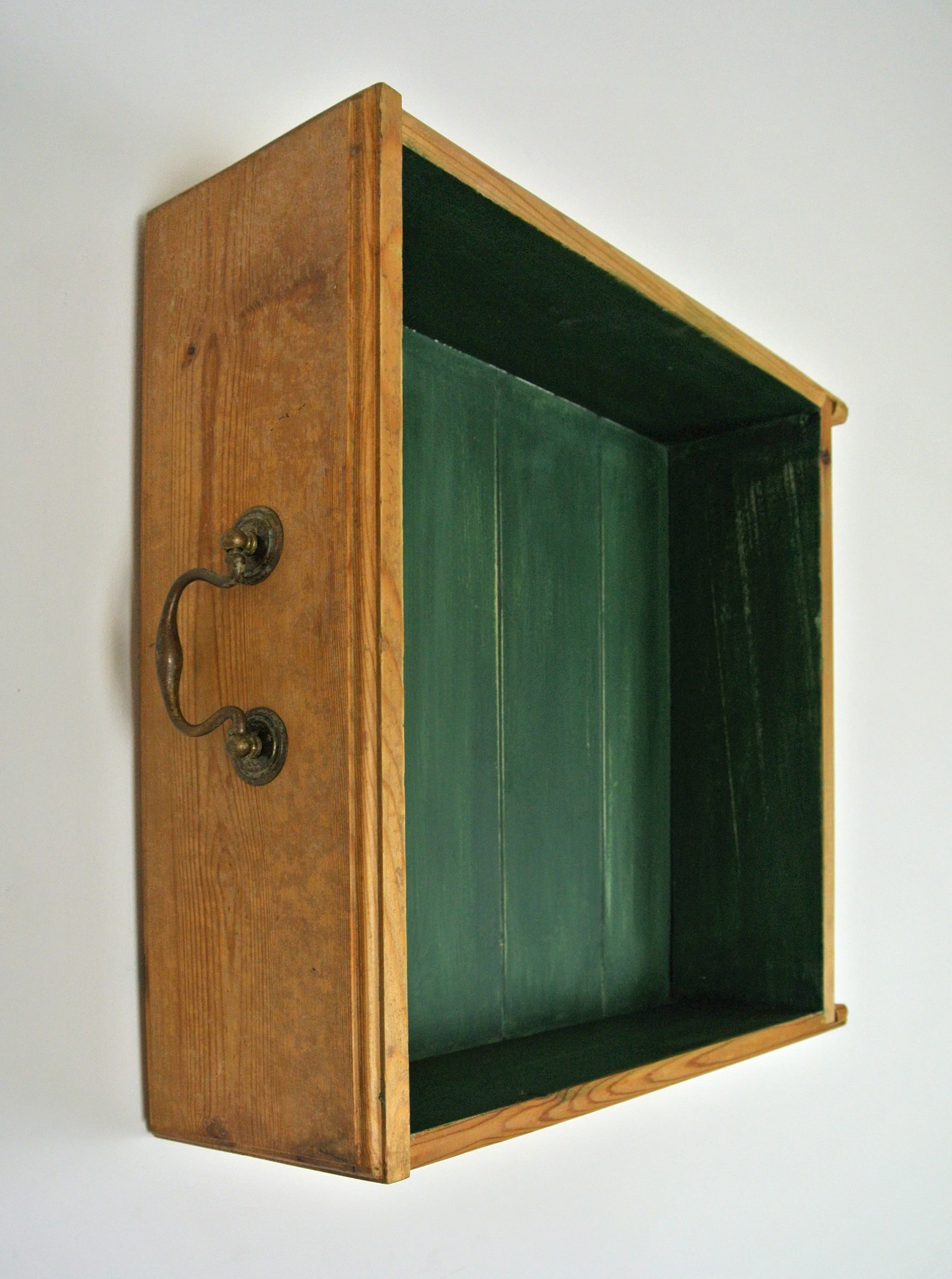 Drawer-shelf-01c.jpg