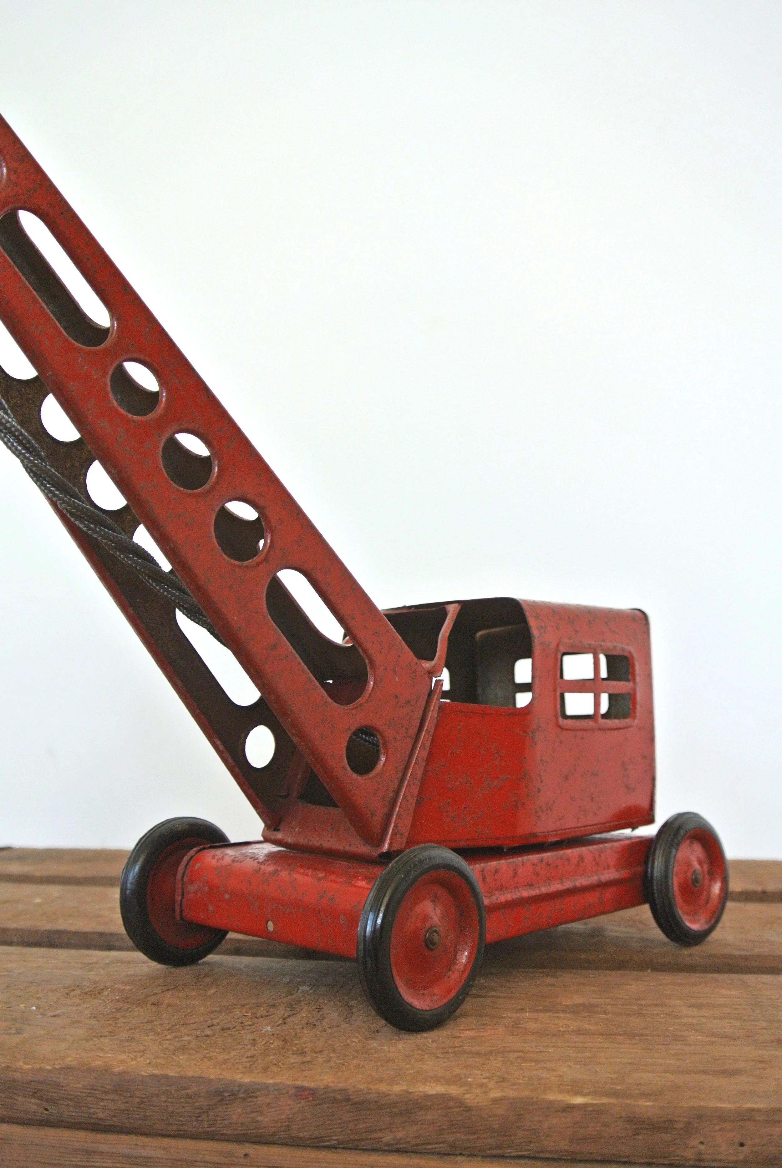 Vintage_red_crane_lamp_03D.jpg
