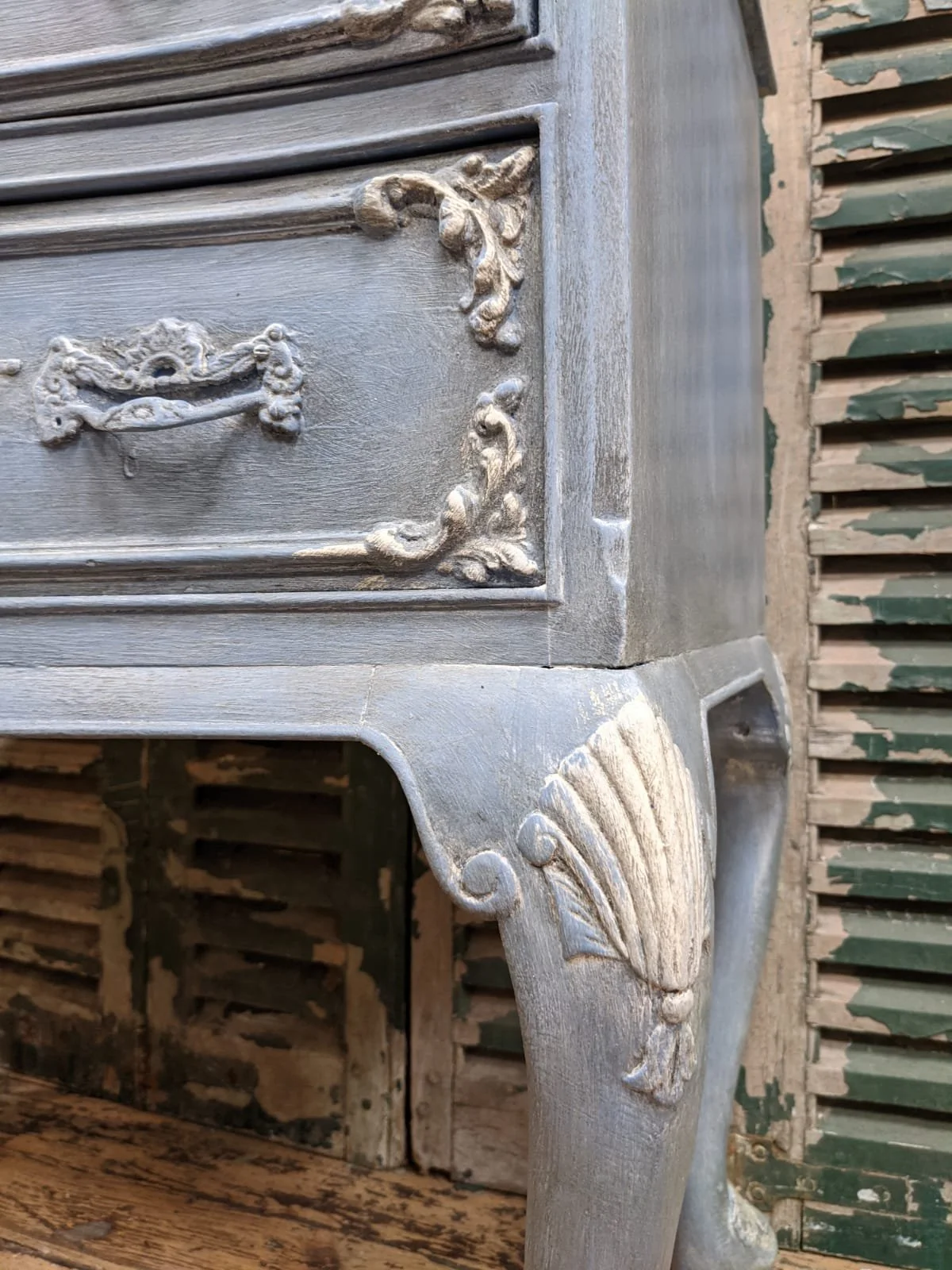winterbearhome-bluechestofdrawers-05.JPG
