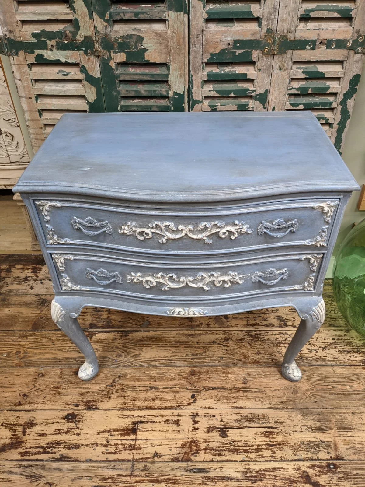 winterbearhome-bluechestofdrawers-04.JPG