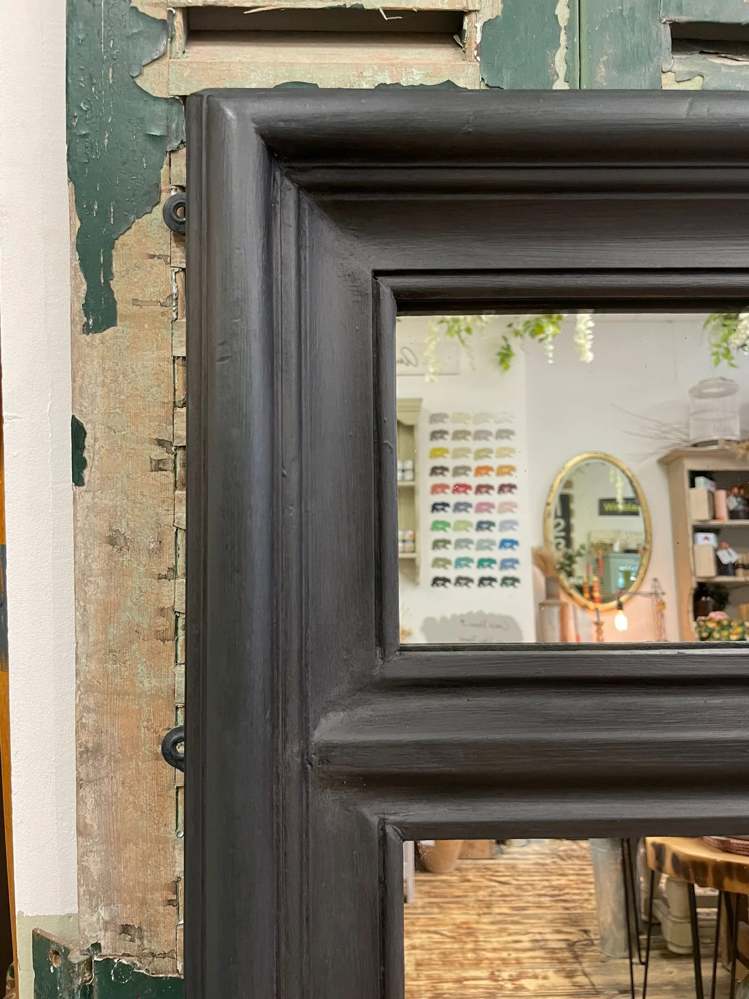 winterbearhome-large-black-blue-mirror-02.JPG