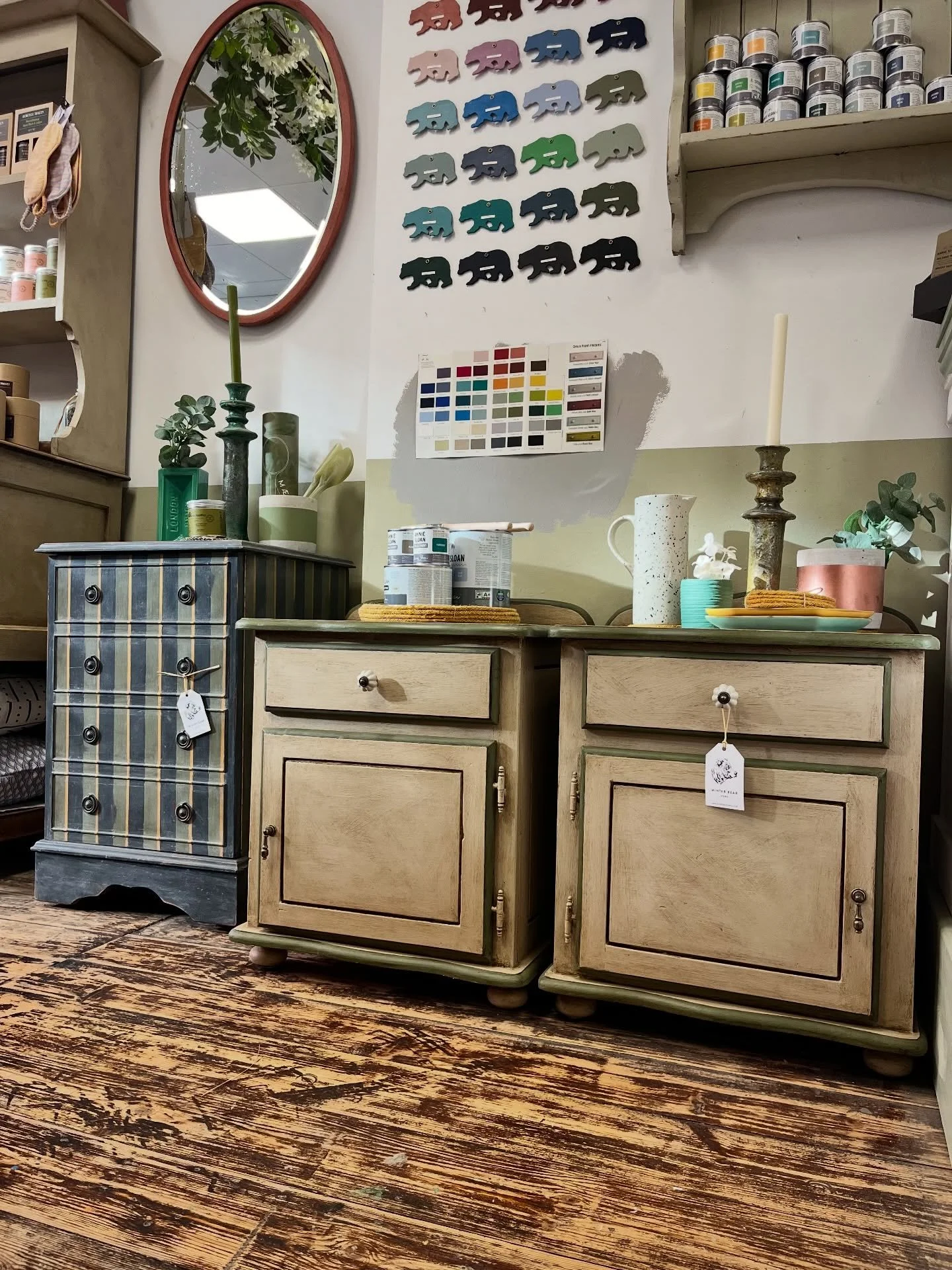 Hello Friday!

We&rsquo;ve had another little shop shuffle after some lovely furniture sales, along with new pieces making their way out of the workshop too, and I&rsquo;m very much enjoying these bedsides happily sitting in their new spot.

I know s