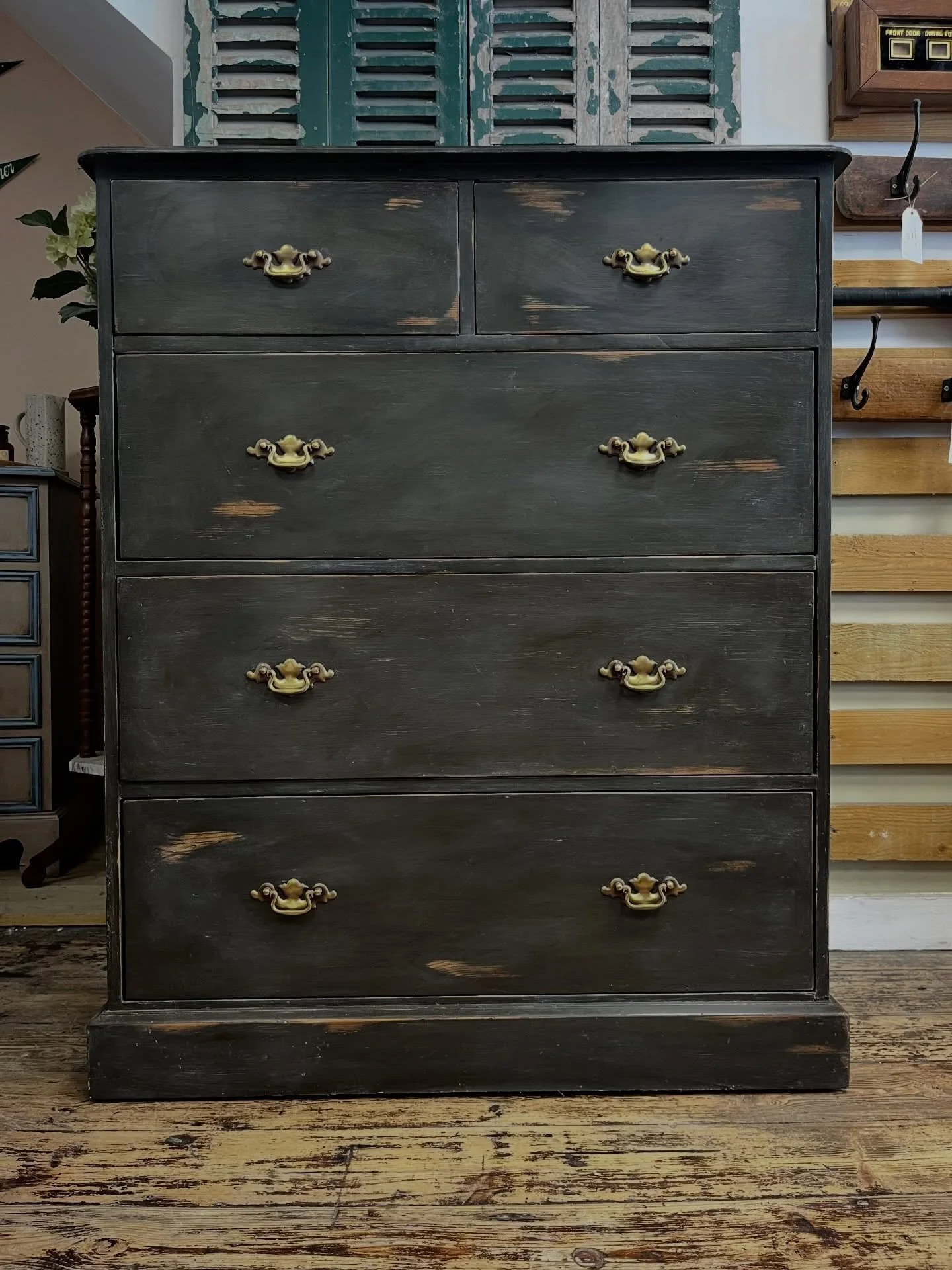 🖤 NEW 🖤

Tall, dark and handsome, unassuming while quietly commanding your attention. Rich with great depth and vintage charm. 

If there was a dating app for furniture, I think this one would get a lot of matches!

This wonderful large hand painte