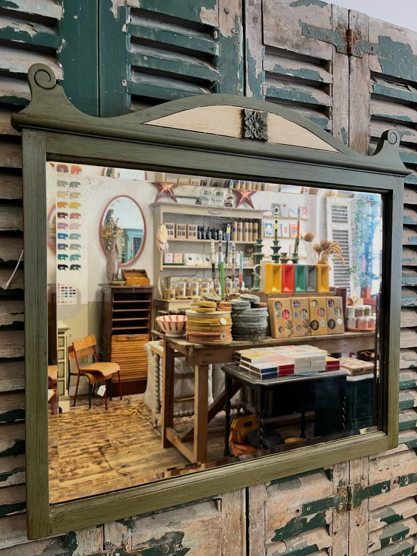 Mirror, mirror on the shop wall, you are my new favourite of them all! 

Have a little swipe to see how we&rsquo;ve styled this lovely vintage hand painted mirror in the shop, I think we found the perfect pairing.

As always further details and dimen