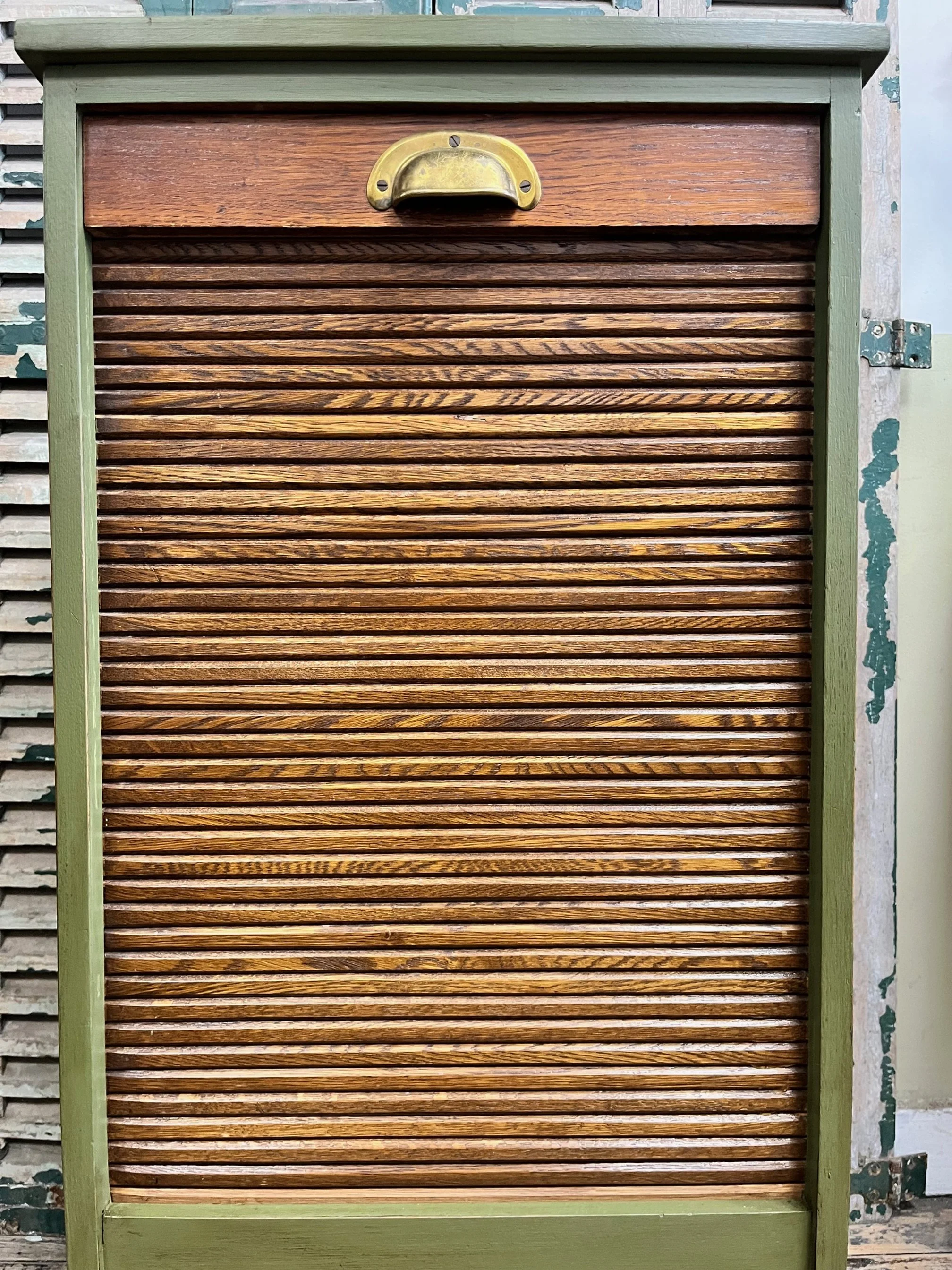 winterbearhome-green-tambour-cabinet-03.jpg