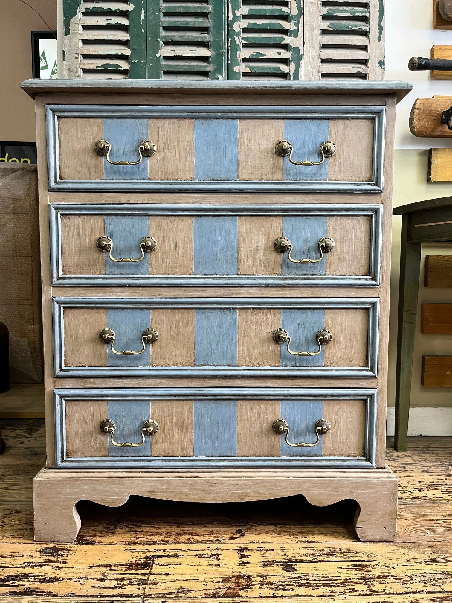 winterbearhome-striped-chest-of-drawers.jpeg