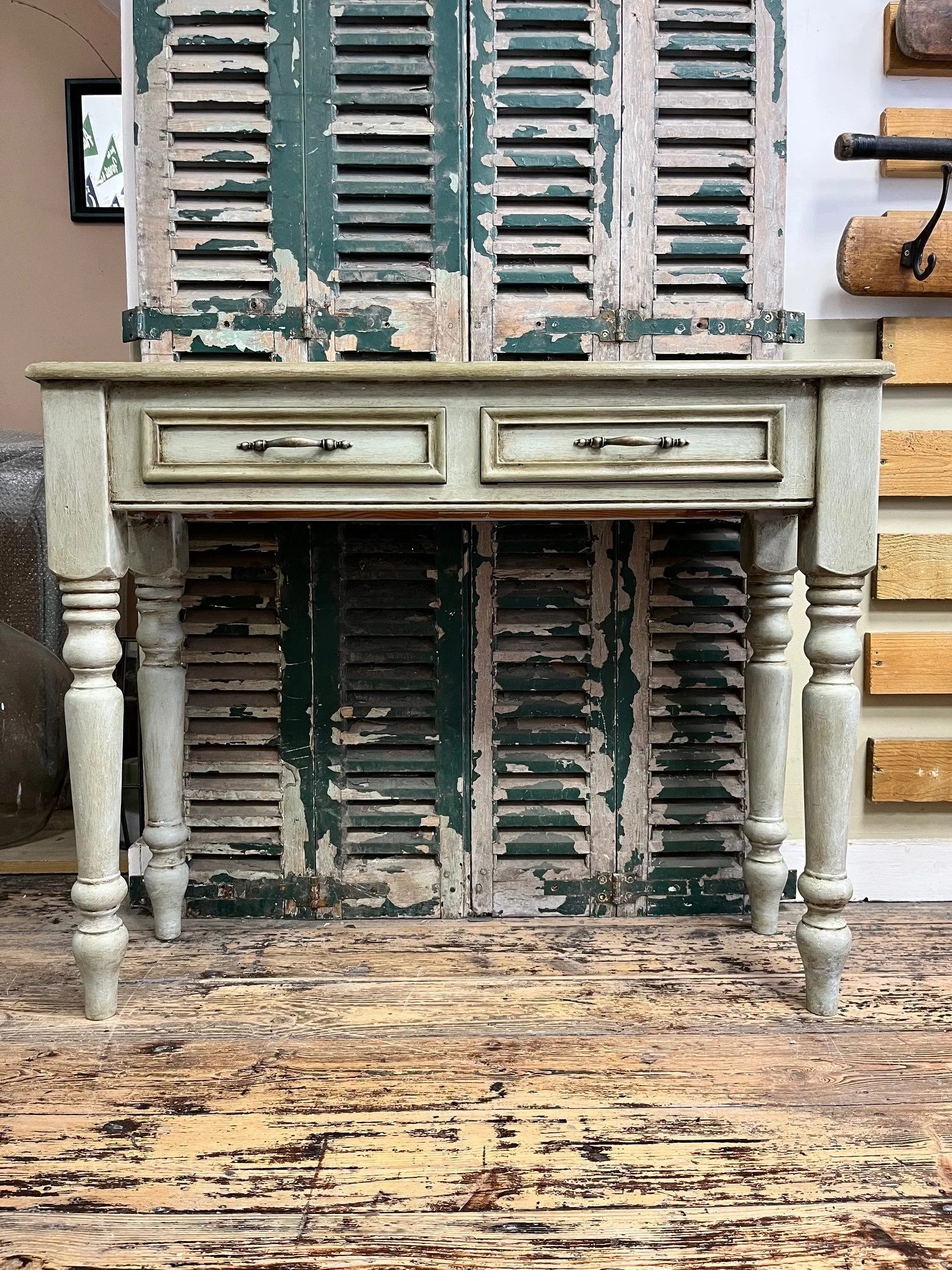 winterbearhome-pale-green-rustic-style-console-table.jpeg