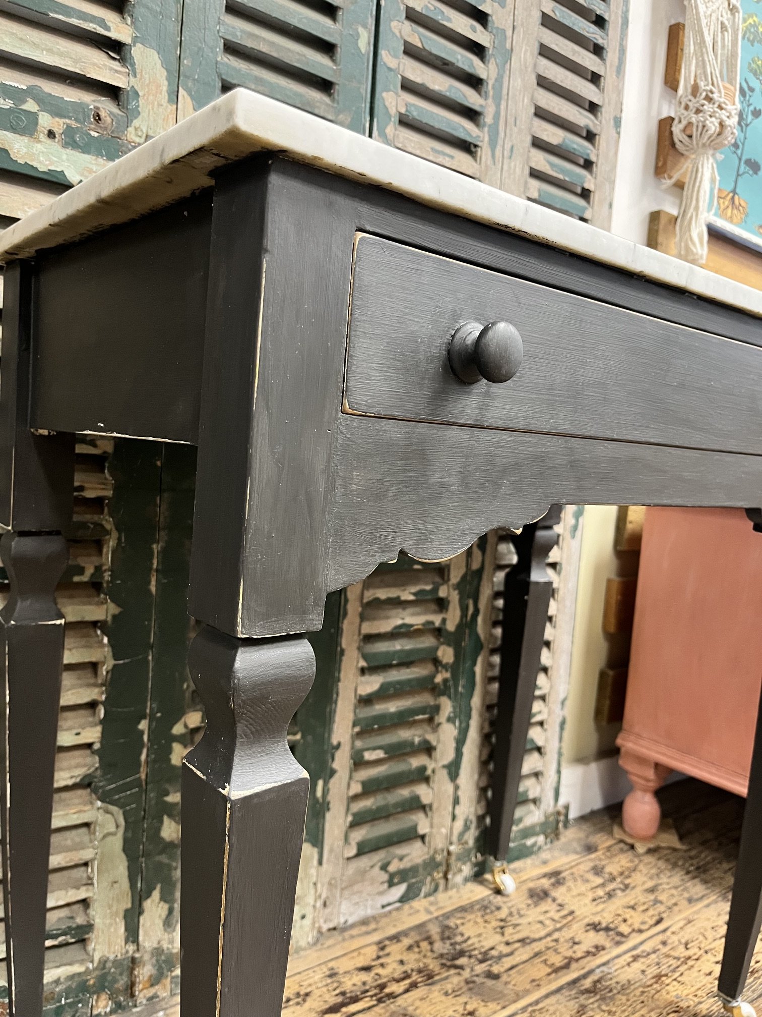 winterbearhome-graphite-marble-top-console-01-03.jpeg