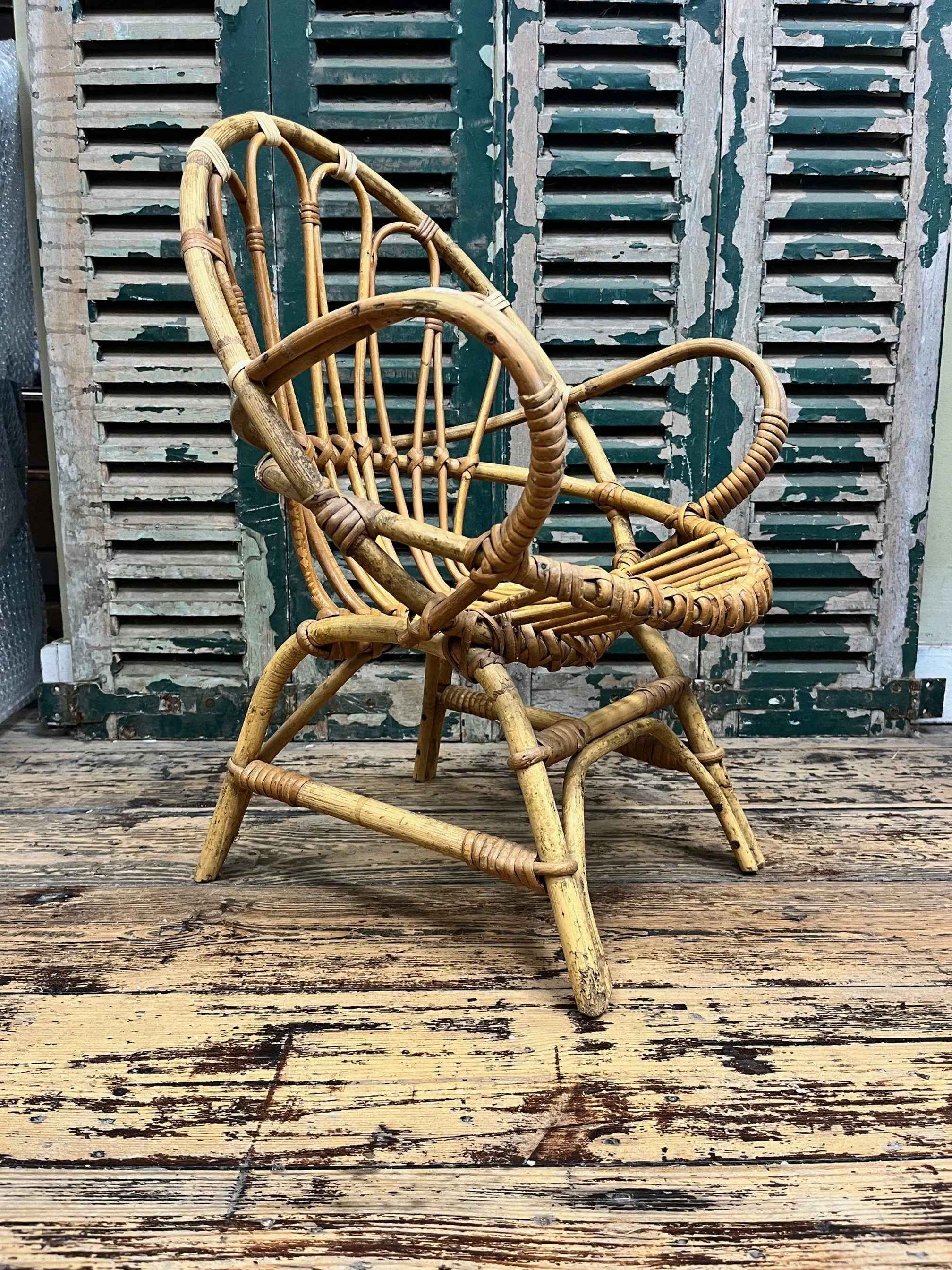 winterbearhome-boho-kids-chair-01.jpg
