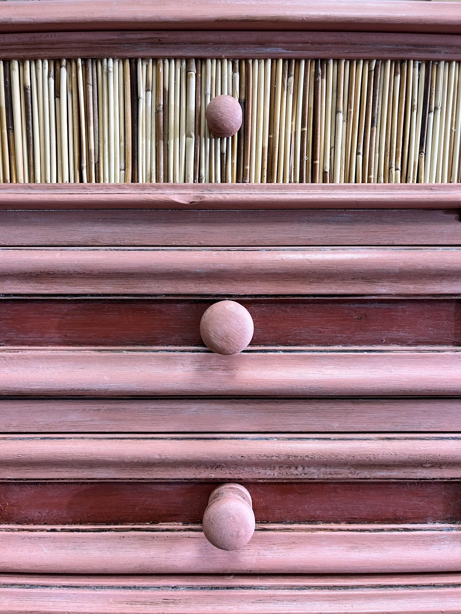 winterbearhome-pink-bamboo-bedside-drawers-03.jpeg