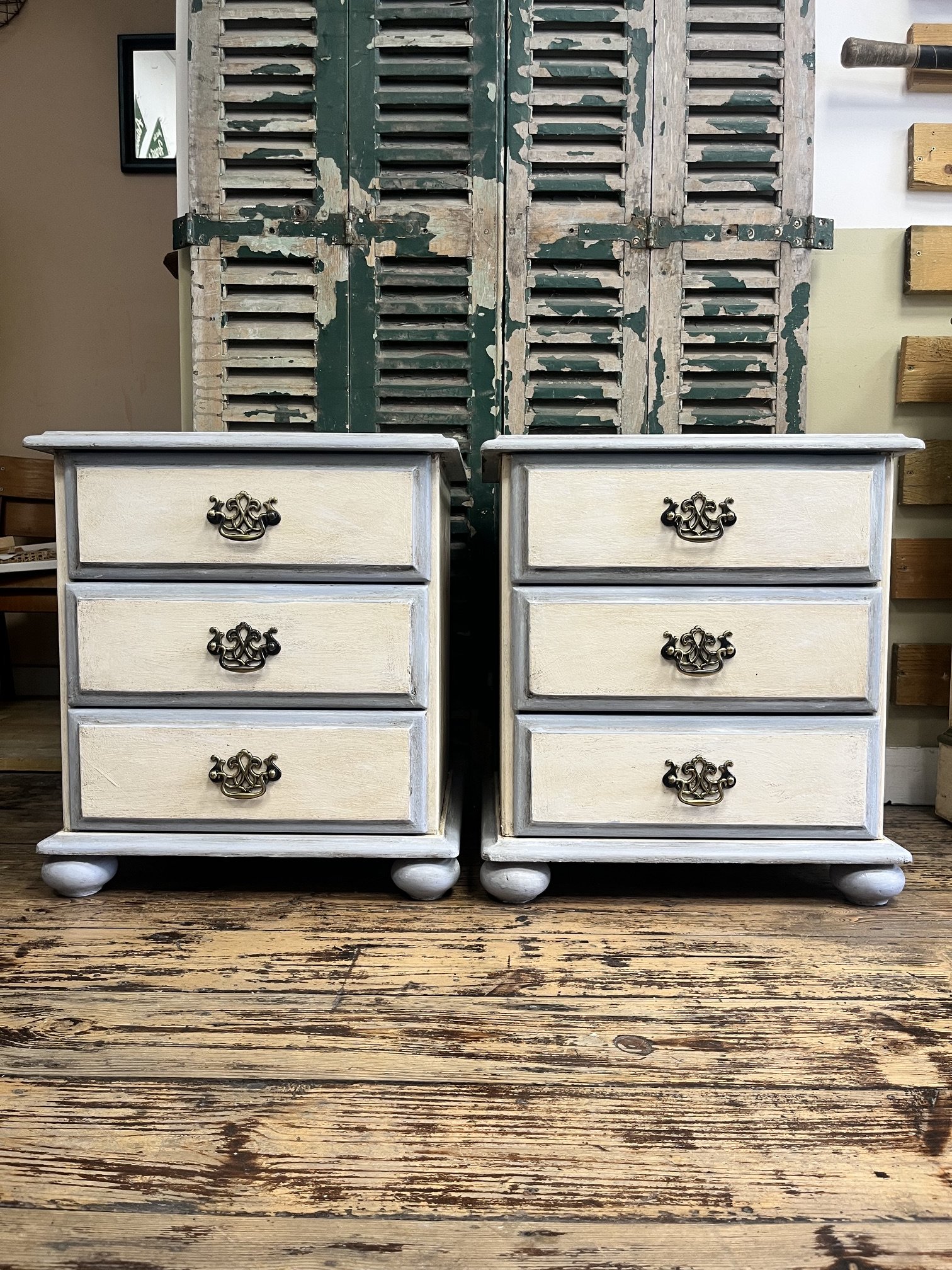 winterbearhome-rustic-style-bedside-tables.jpeg