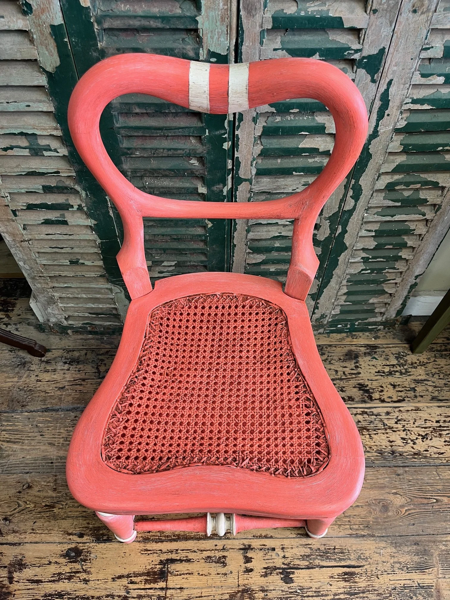 winterbearhome-coral-chair-06.jpeg