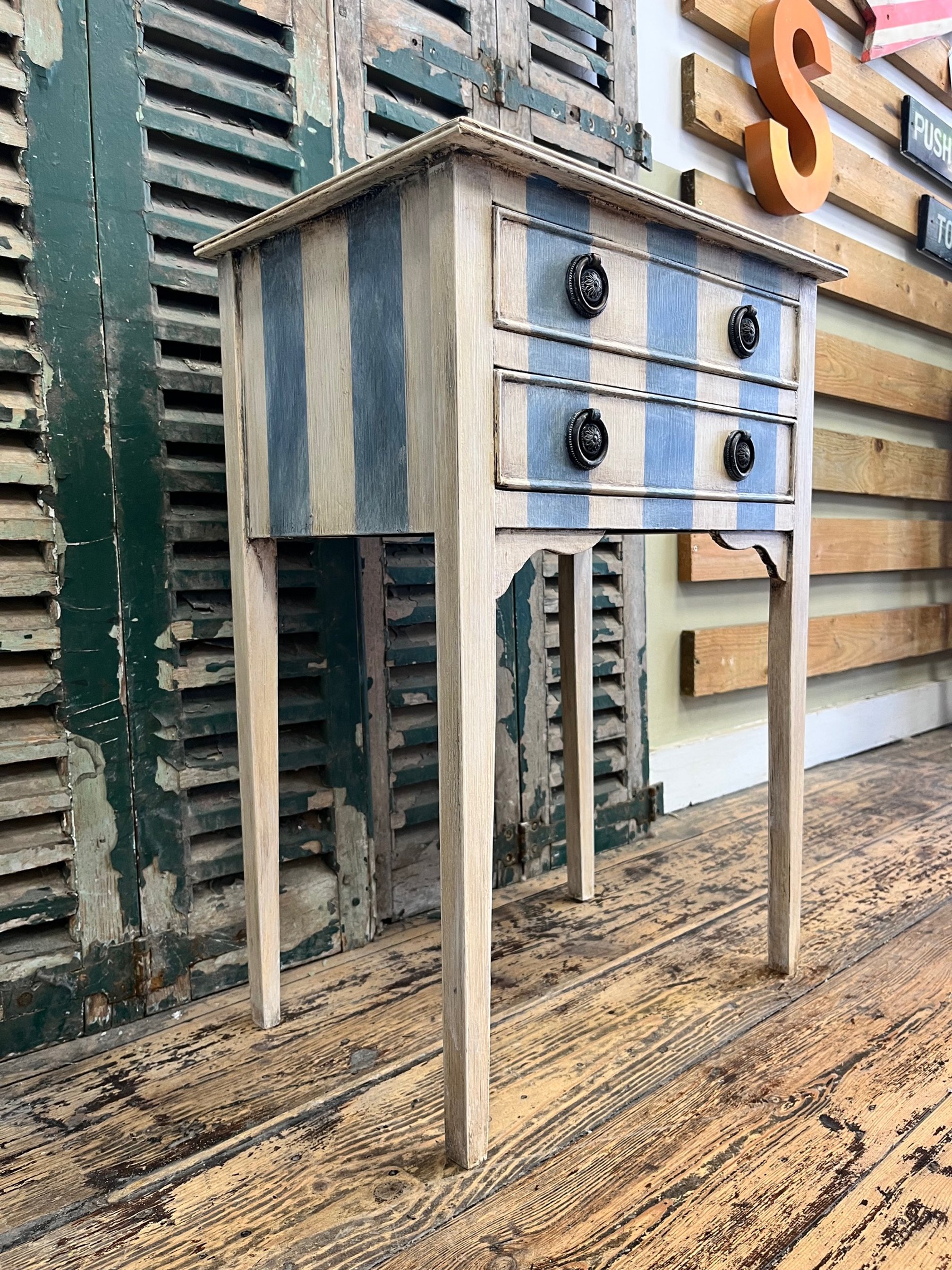 winterbearhome-blue-white-striped-side-table-03.jpg