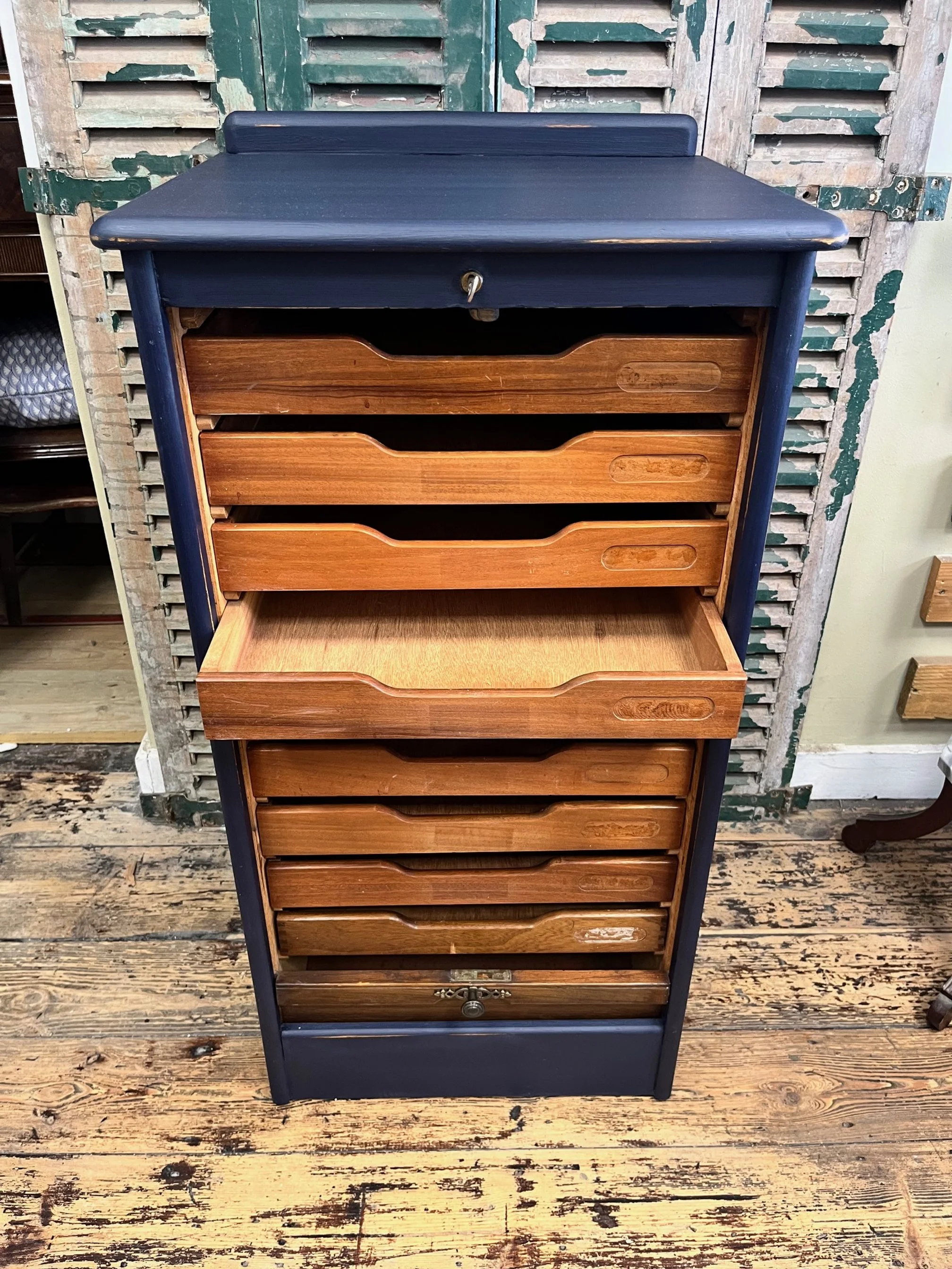 winterbearhome-blue-tambour-cabinet-08.jpg