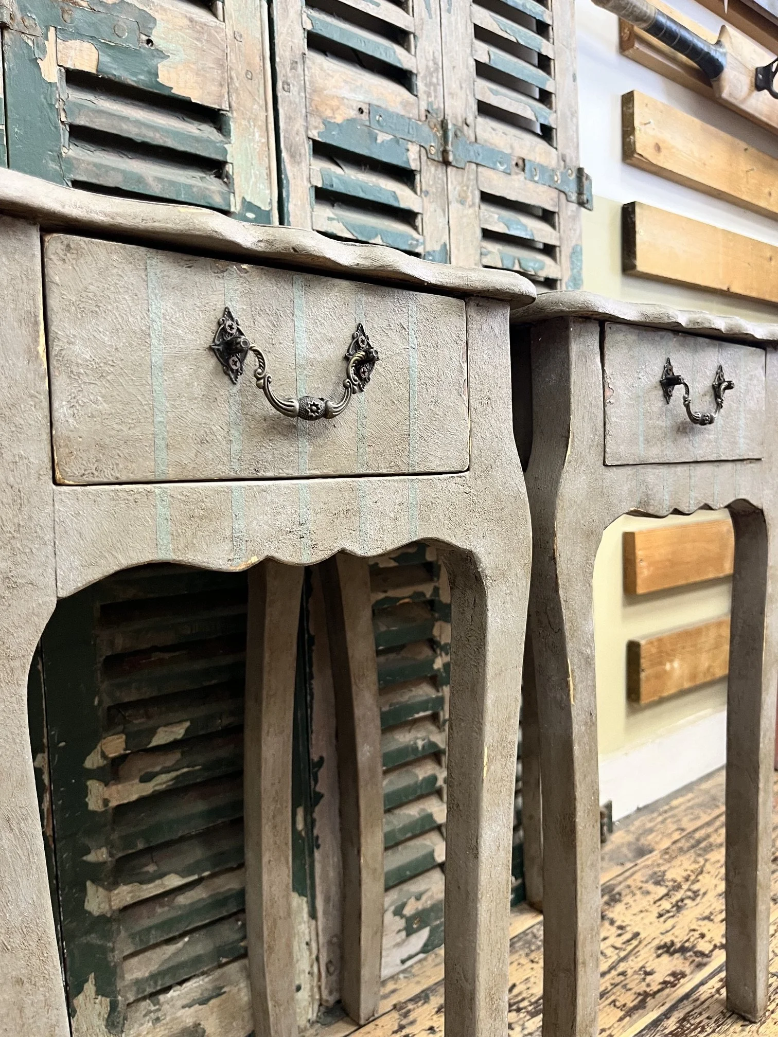 winterbearhome-aged-bedside-tables-with-striped-detail-06.jpeg
