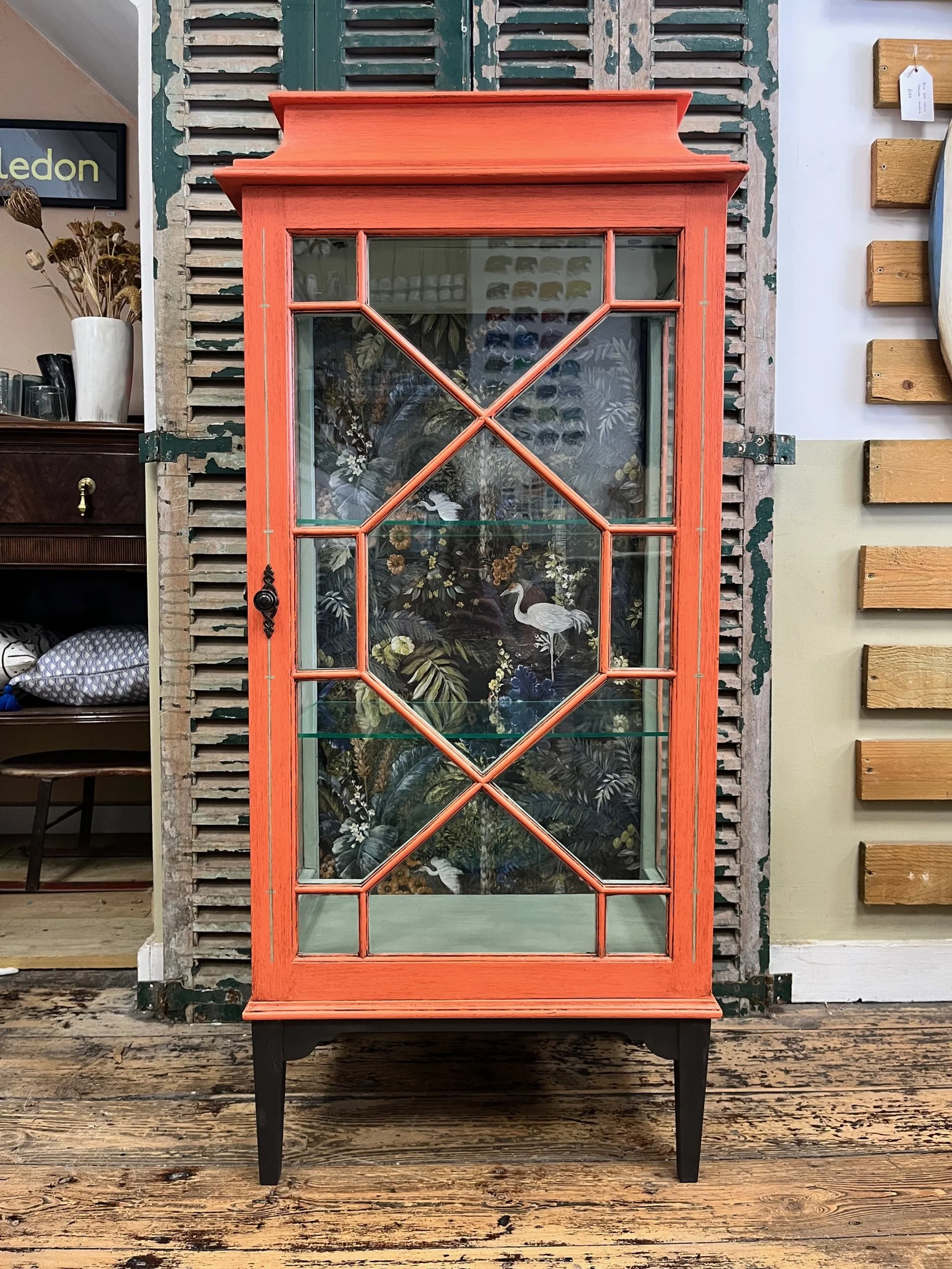 winterbearhome-coral-drinks-cabinet.jpg
