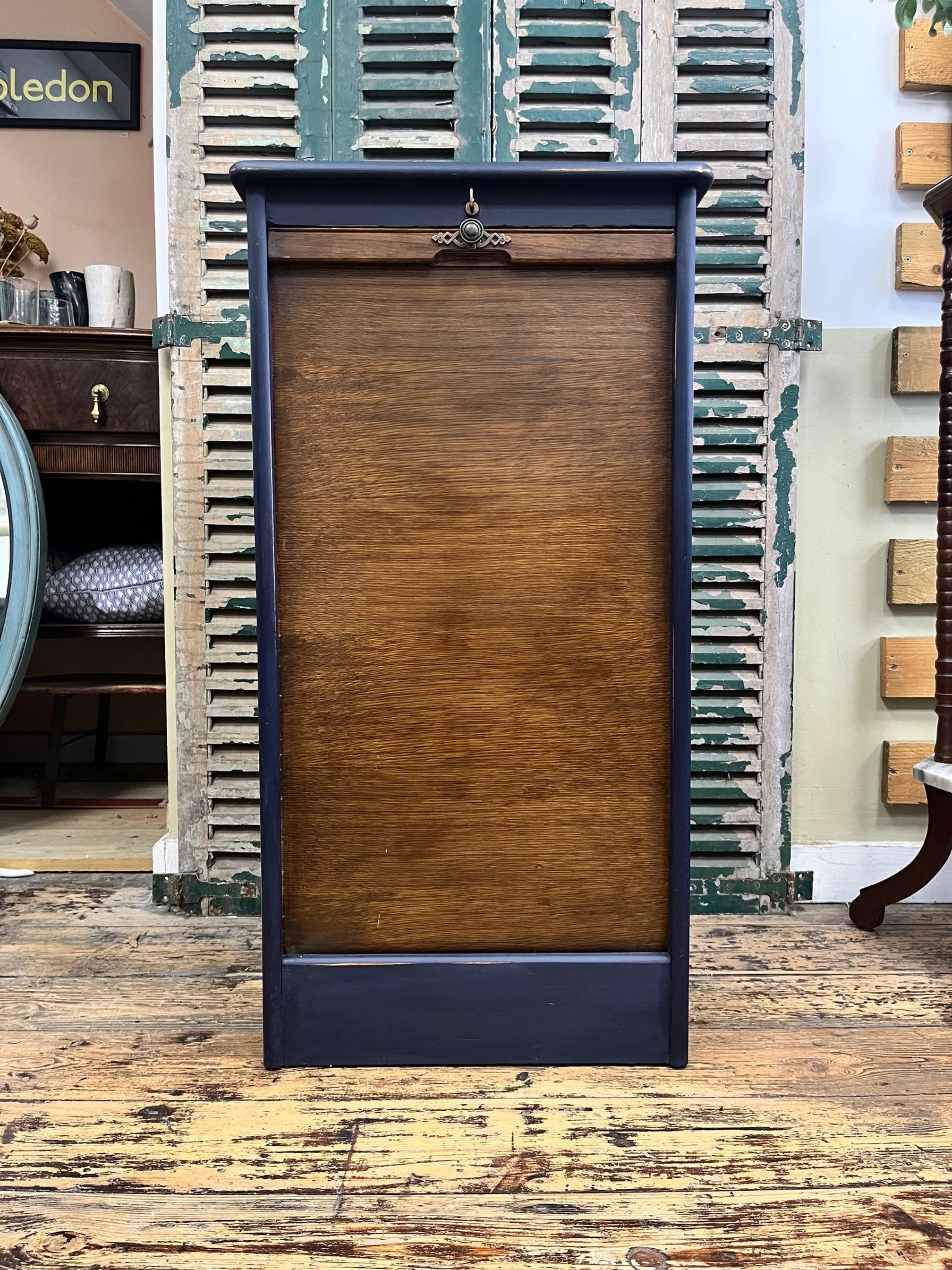 winterbearhome-blue-tambour-cabinet-01.jpg