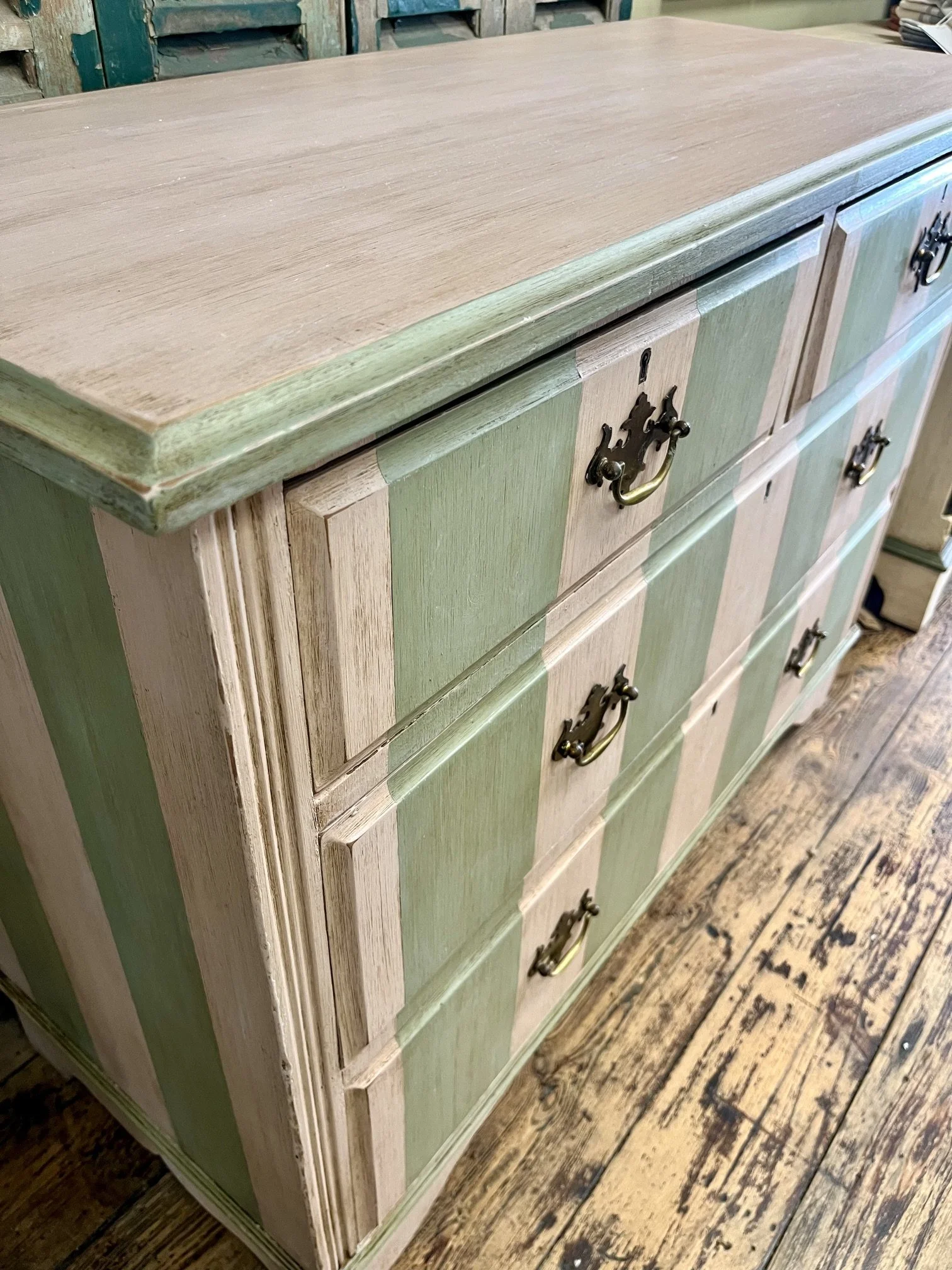 winterbearhome-pink-and-green-striped-chest-of-drawers-05.jpeg