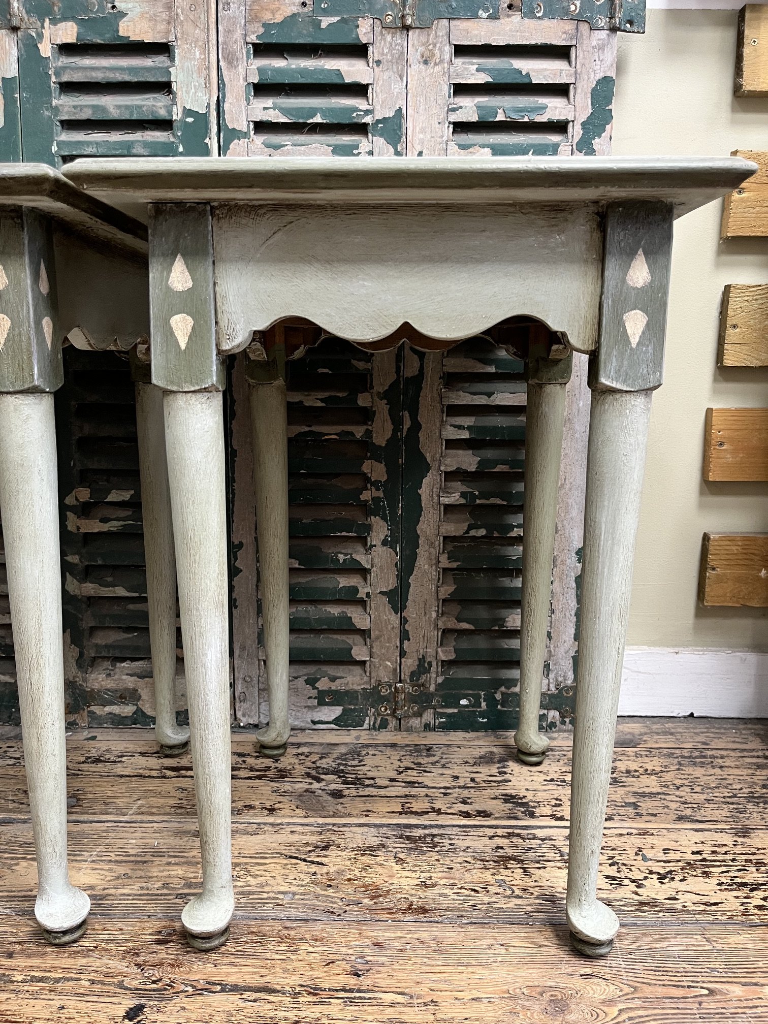 winterbearhome-pair-of-rustic-green-side-tables-06.jpeg