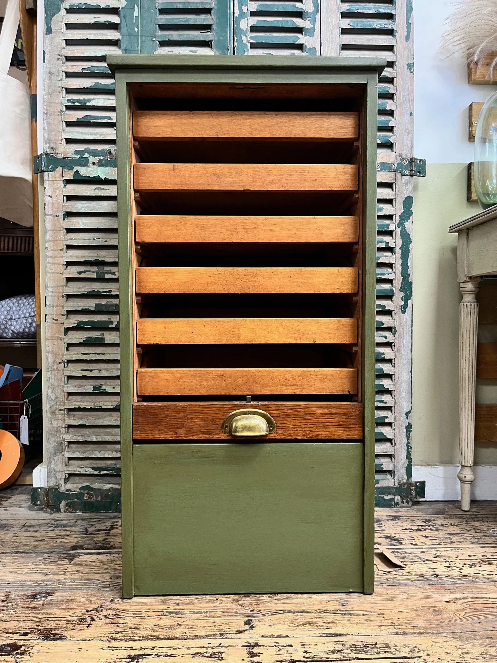 winterbearhome-green-tambour-cabinet-06.jpg