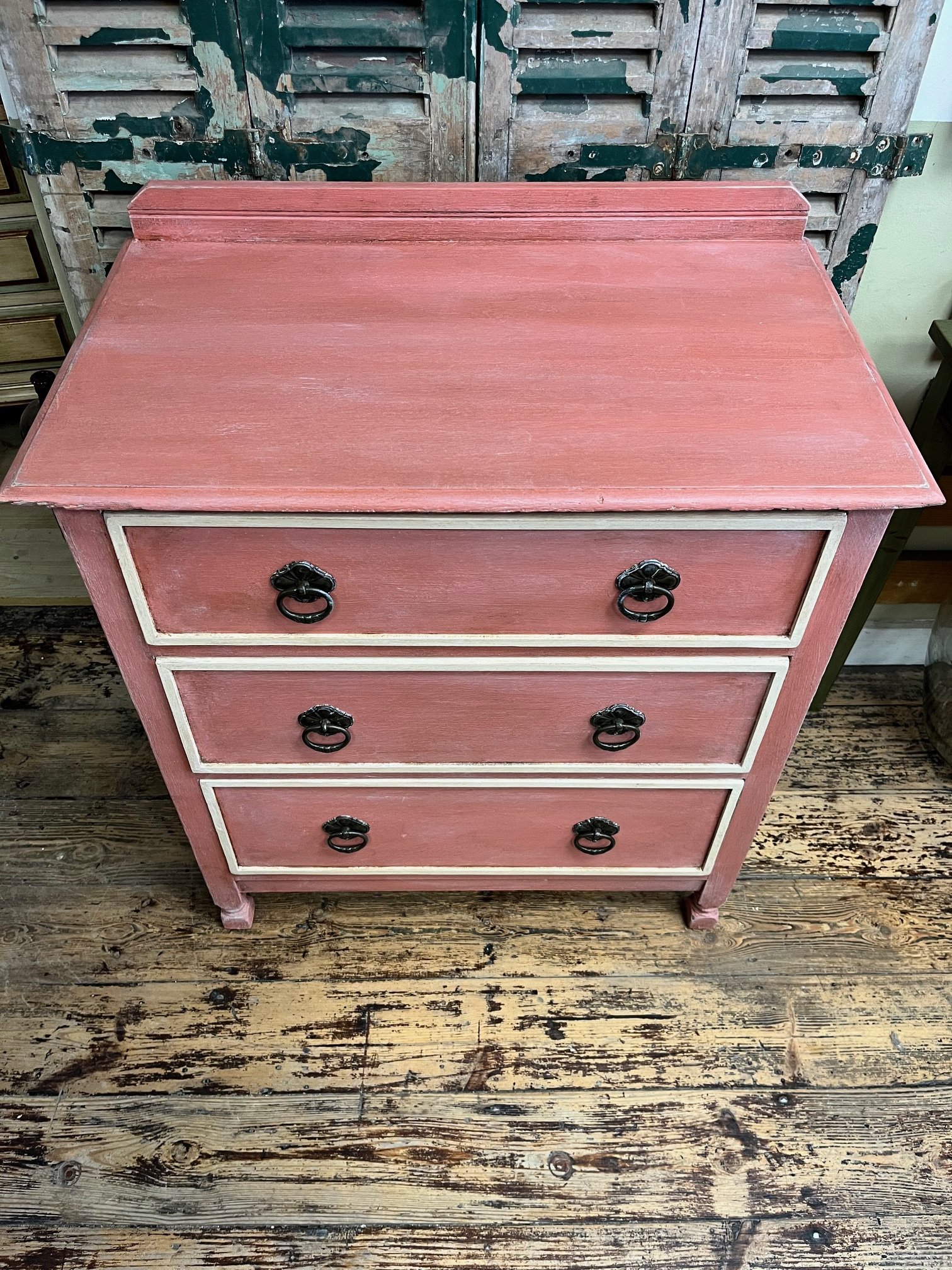 winterbearhome-dusty-pink-chest-of-drawers.jpeg