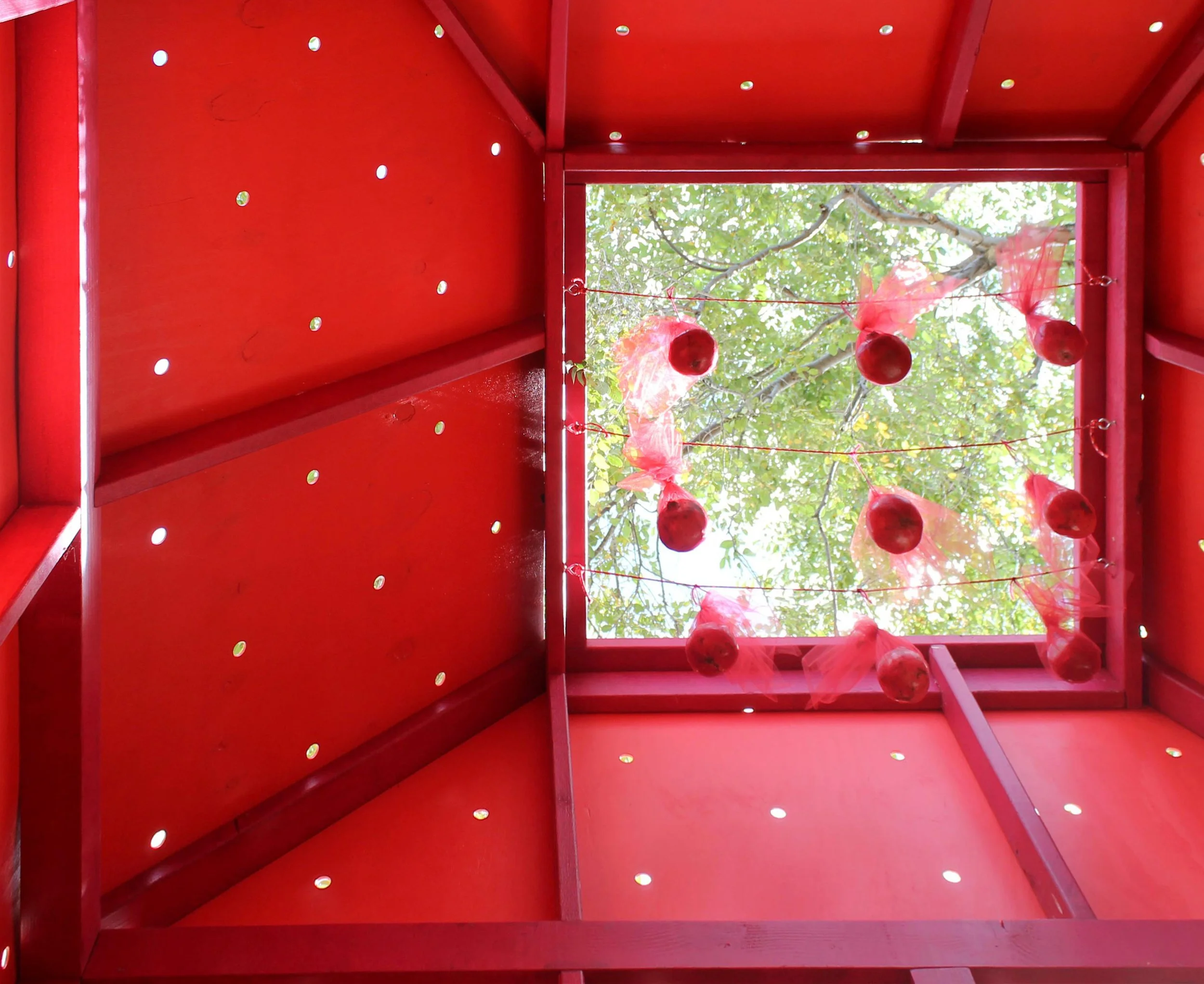 Pomegranate Sukkah_06.jpg