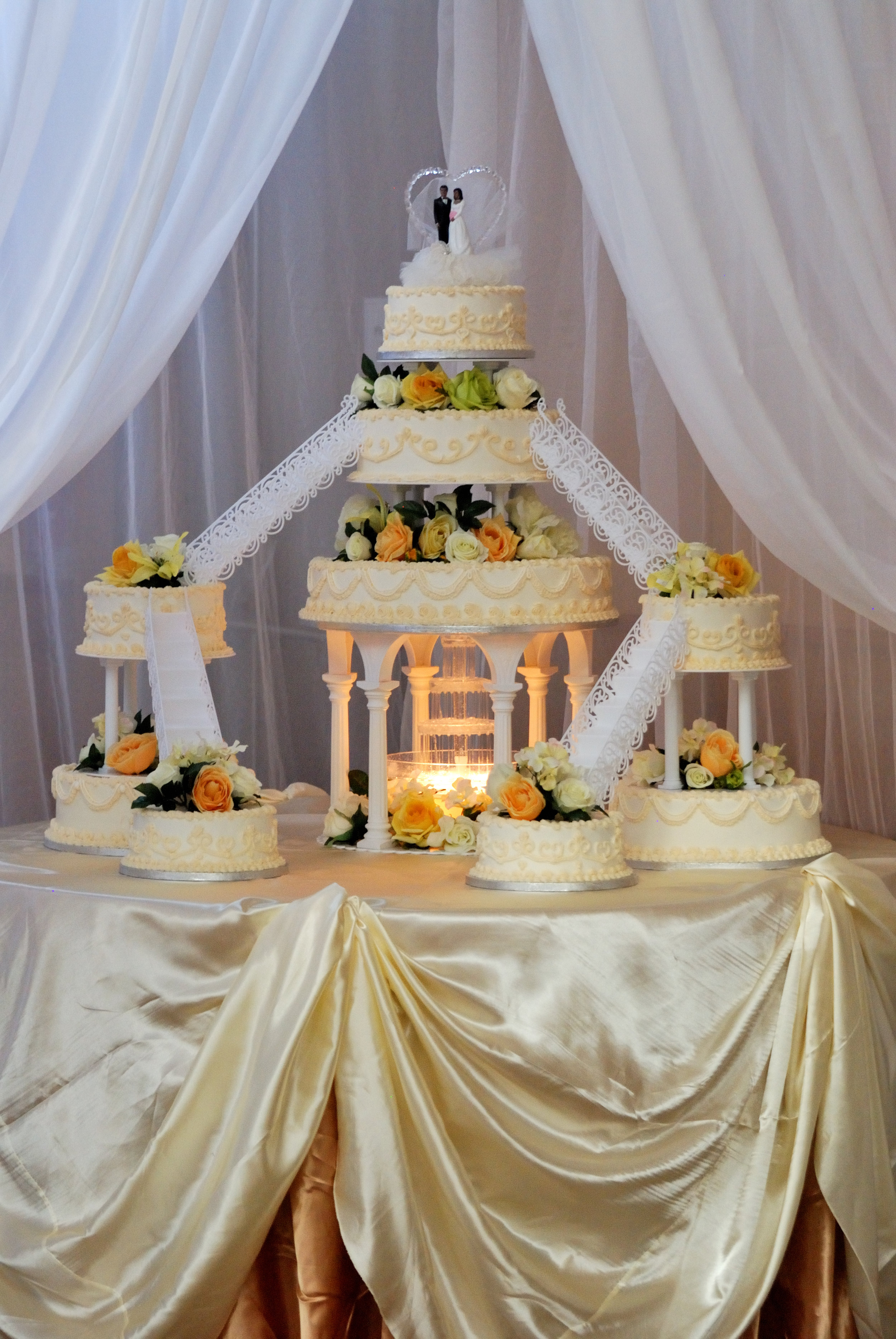 Joyce cake no candles.jpg