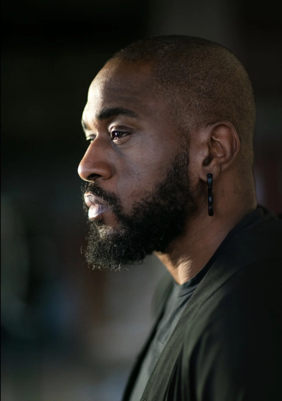 Everett Johnson headshot.jpg