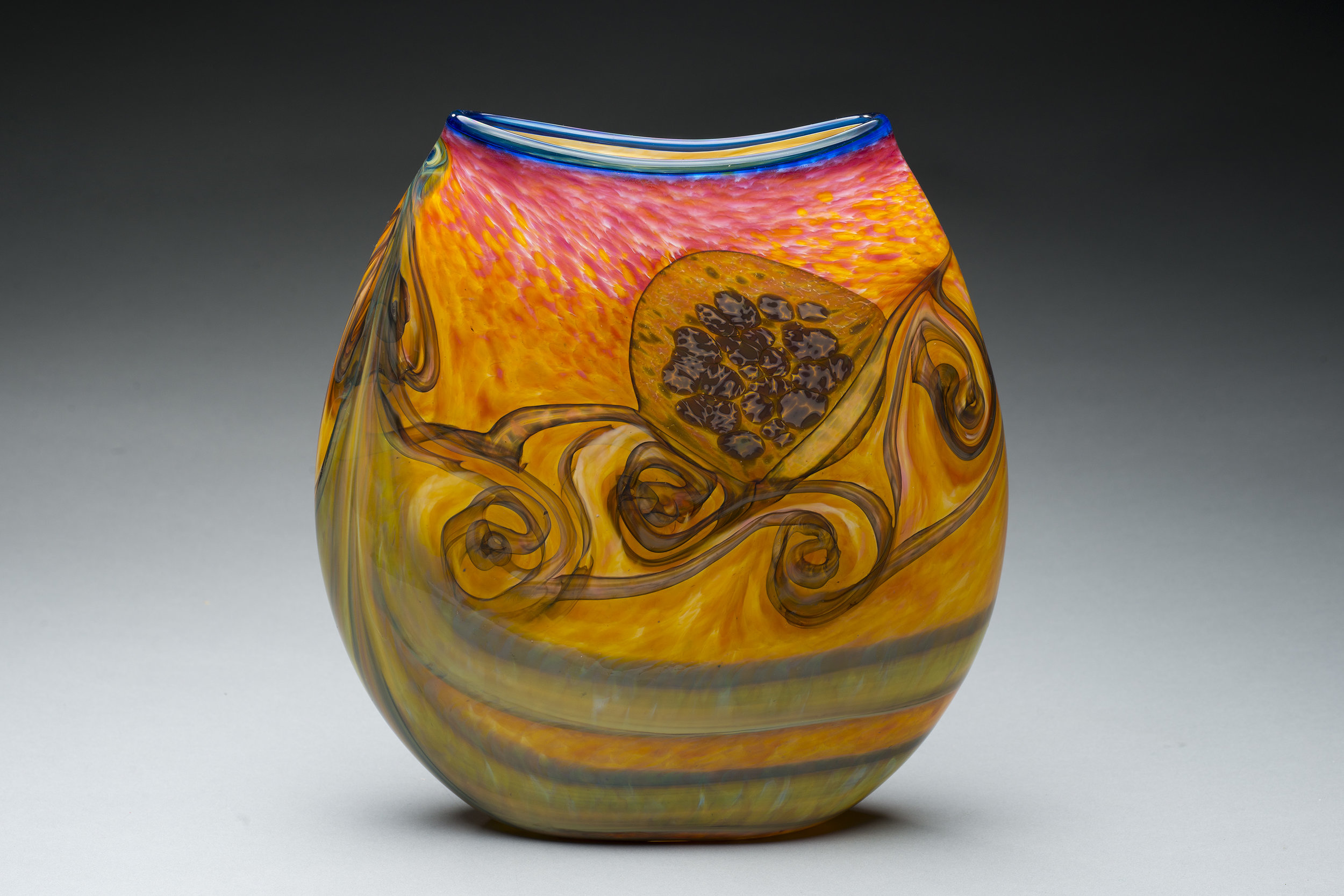 vase1[1].jpg