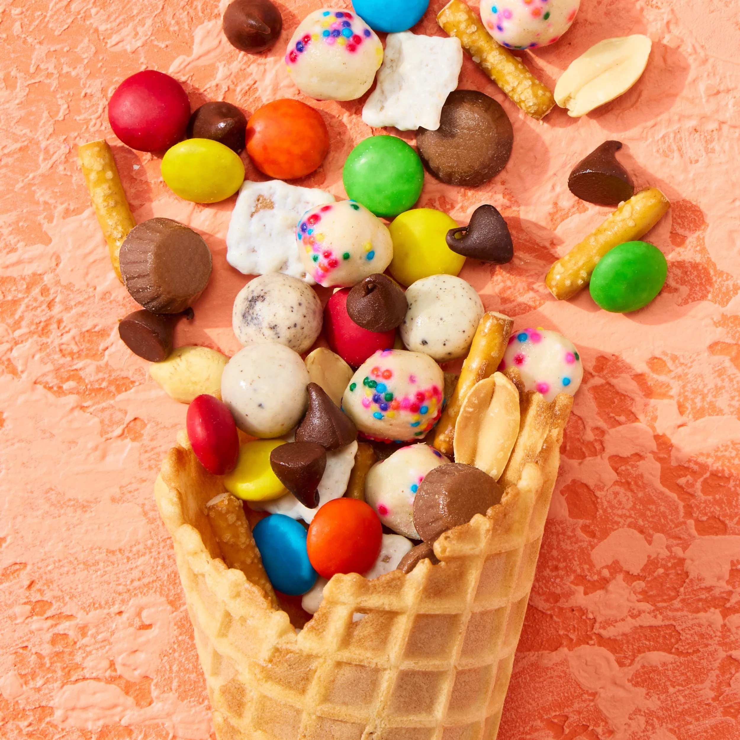 C-002426-01-030_Grocery_2024_7Wk1_FDHeroTrailMix_CP_1440x1440.jpeg
