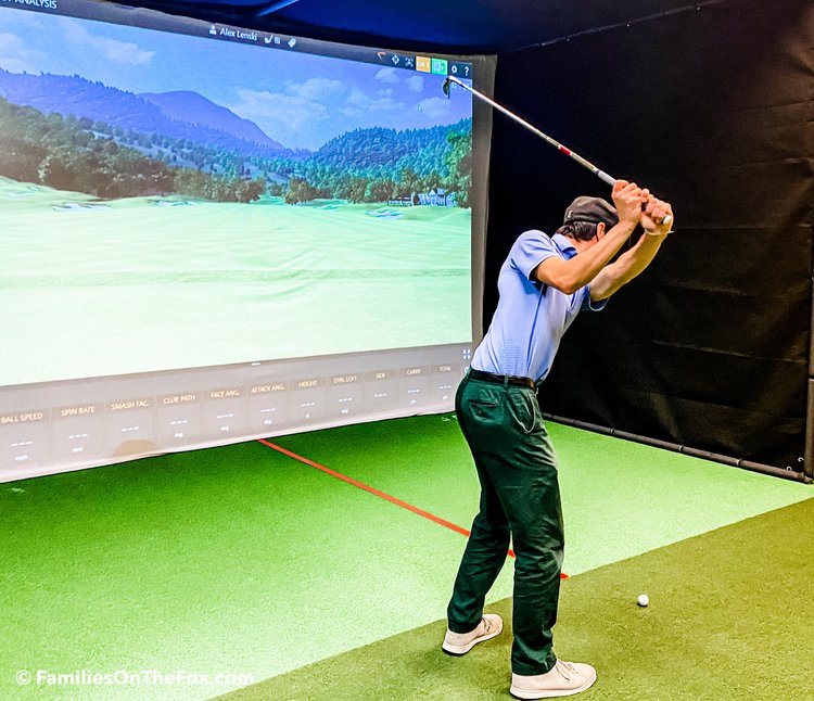 Golf Underground - Photo 6