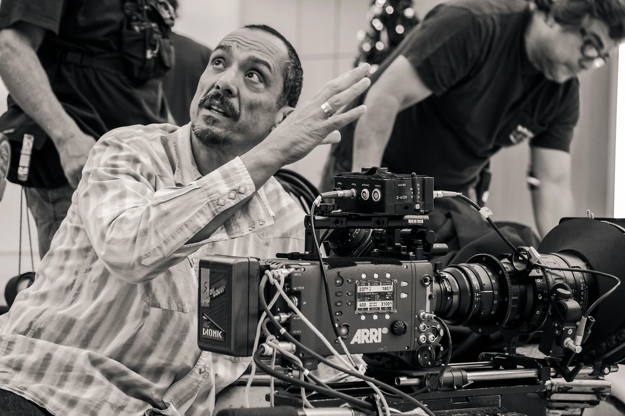 “HOLIDAYS” - NISSAN Nissan / Zimmerman / Motion Theory Dir: Brent Jones DP: Amir Mokri