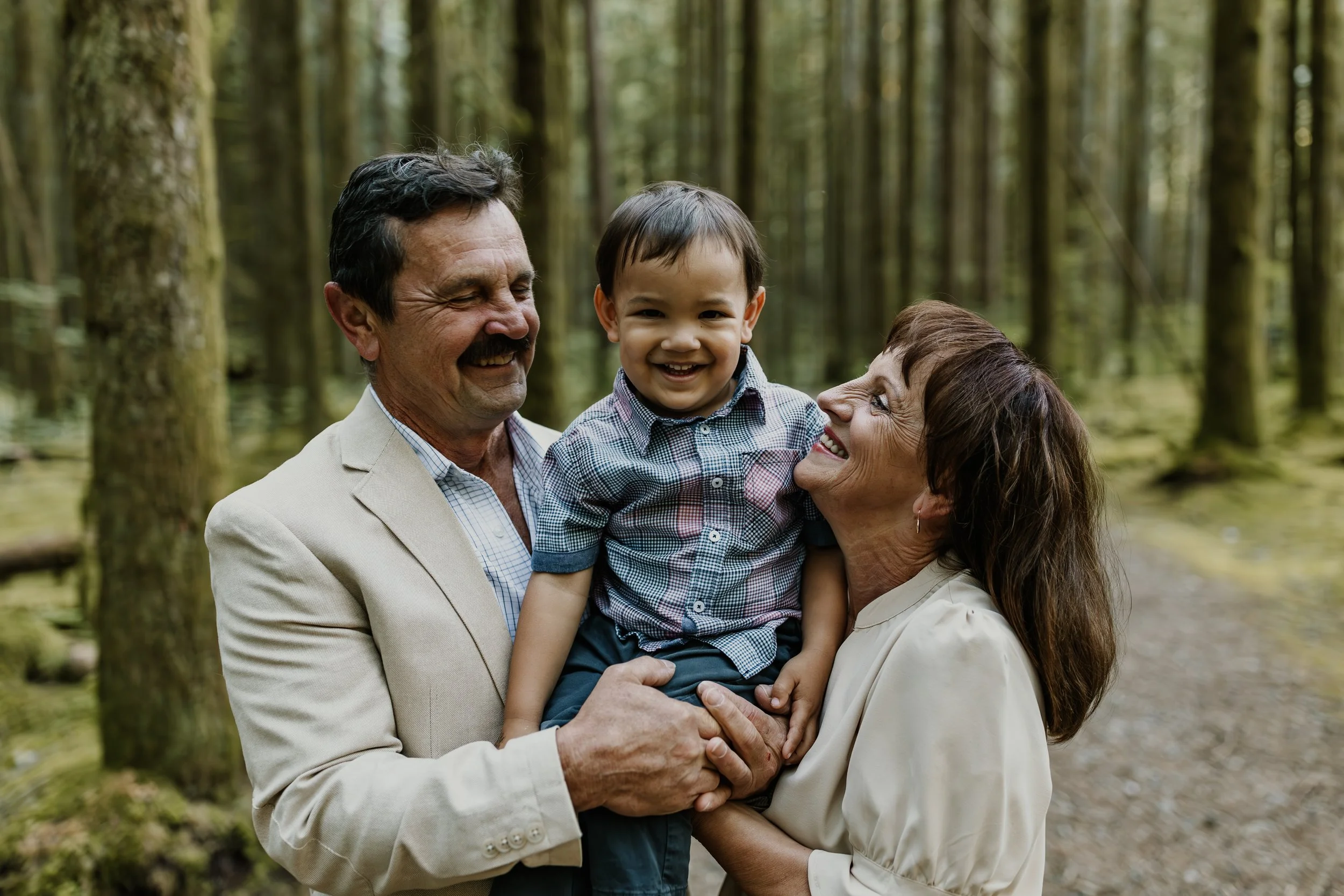 Quilla + Family-21.jpg