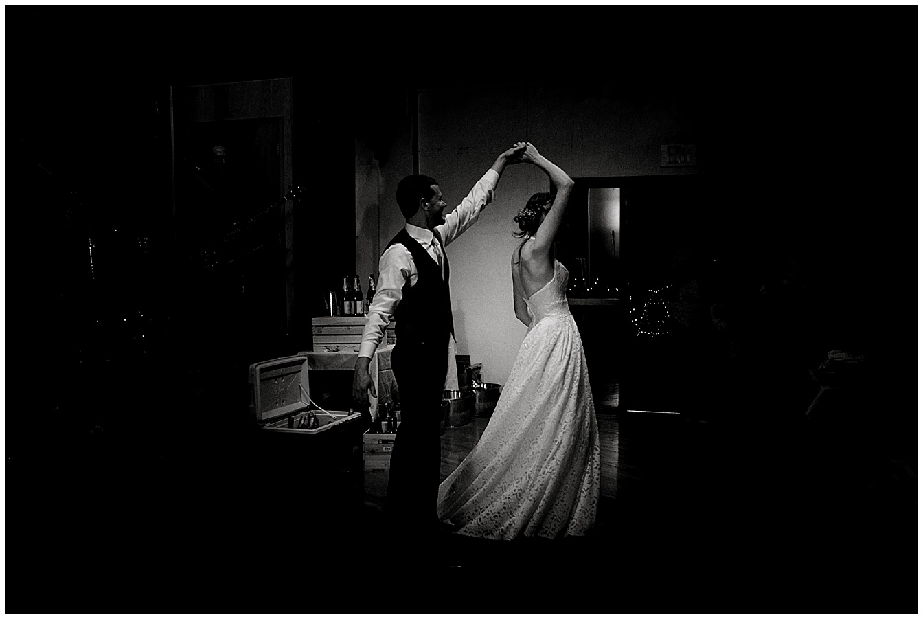 mauiweddingphotographer-mauidestinationwedding_0087.jpg