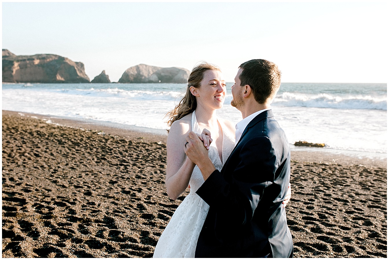mauiweddingphotographer-mauidestinationwedding_0111.jpg