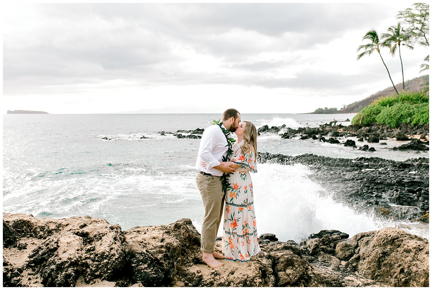 Maui-Elopement-Photography-Makena-Cove-Elopement_0041.jpg