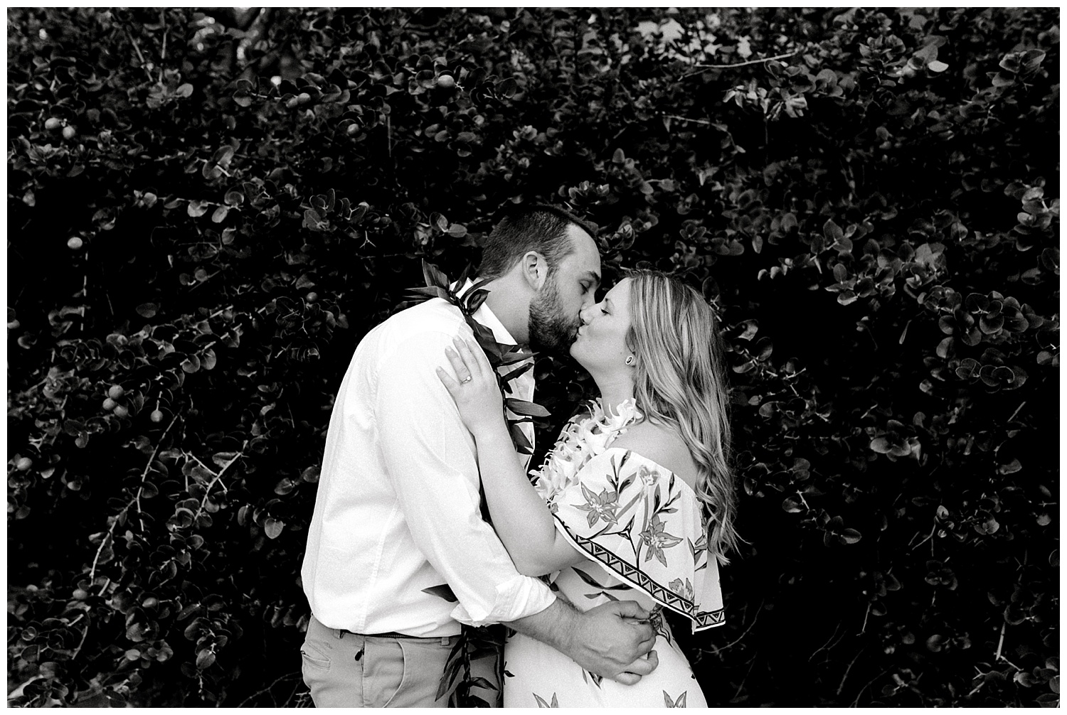 Maui-Elopement-Photography-Makena-Cove-Elopement_0044.jpg