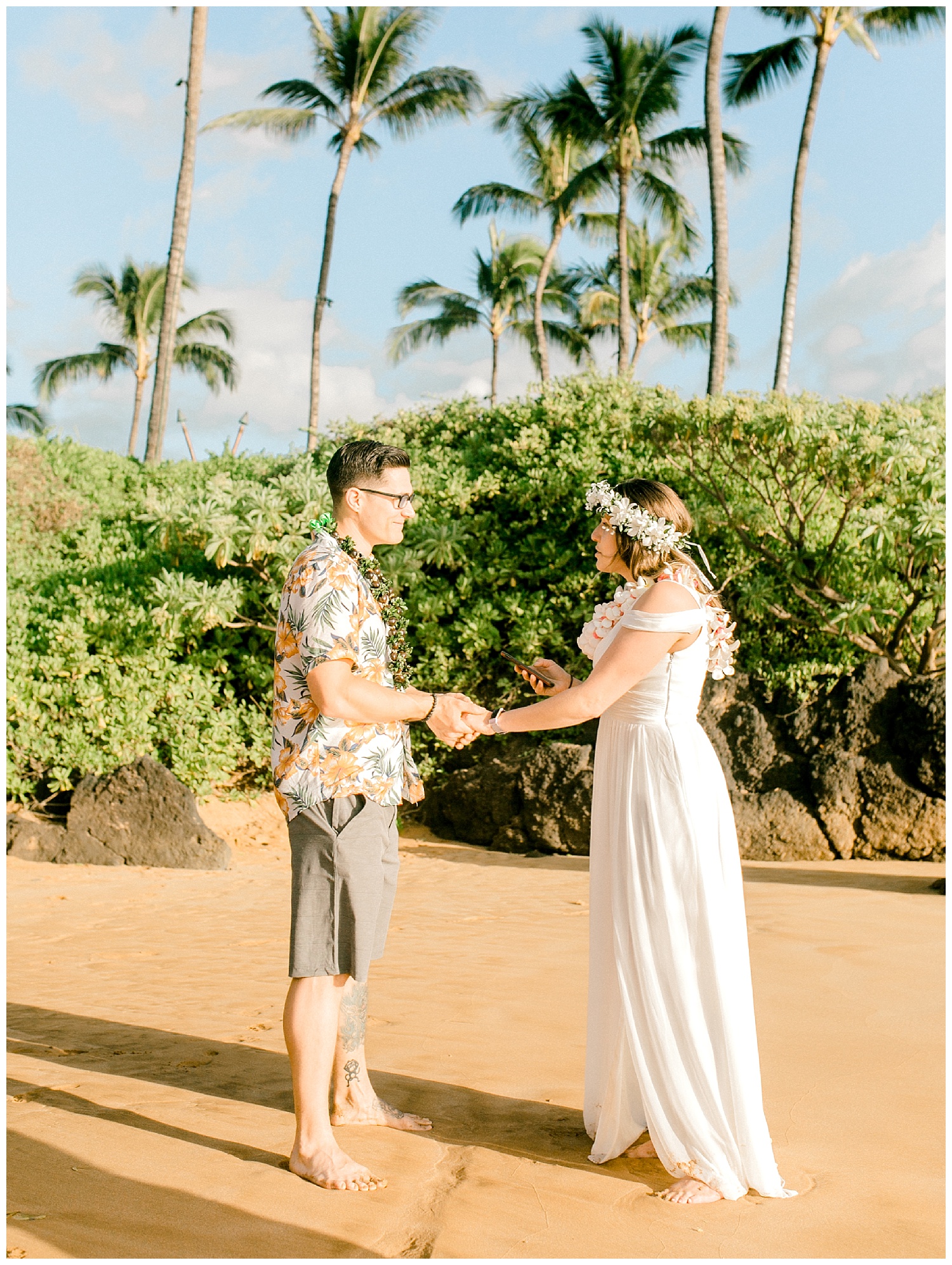 Maui-Elopement-Photography-Paipu-Beach-Maui_0002.jpg