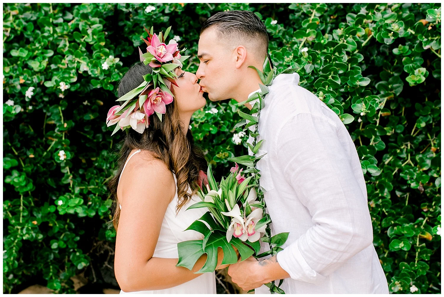 Maui-Elopement-Photography-Paipu-Beach-Maui_0088.jpg