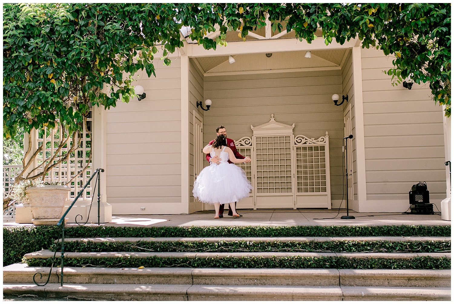 Maui-Wedding-Photographer-Destination-Wedding_0094.jpg