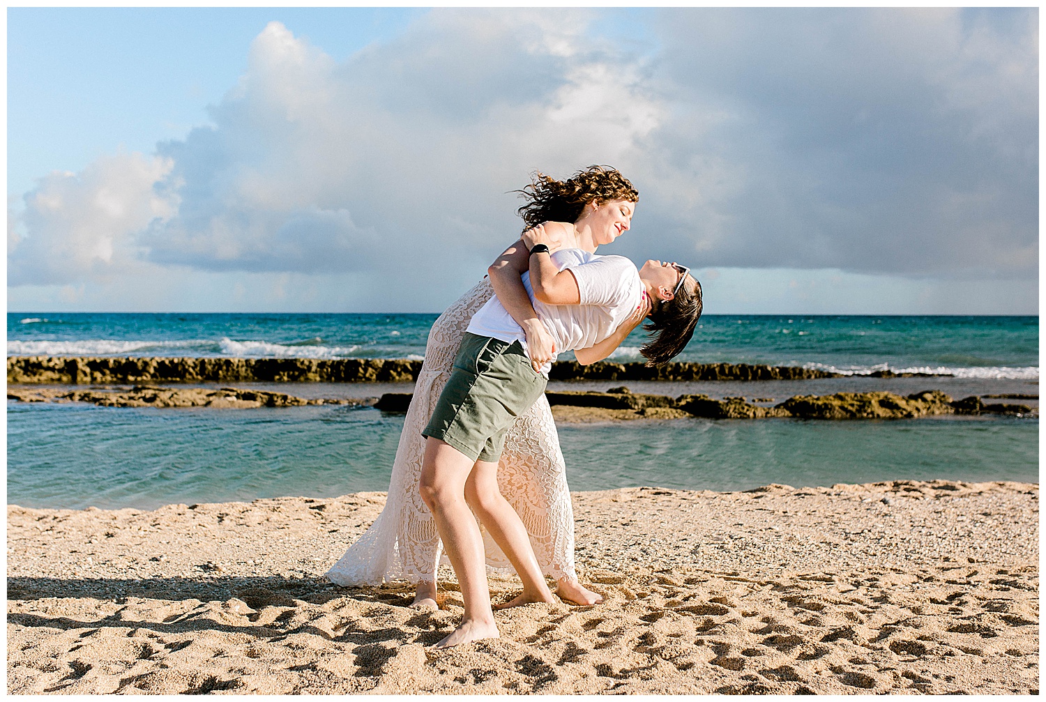 Honeymoon-Photo-Session-Maui-North-Shore_0025.jpg