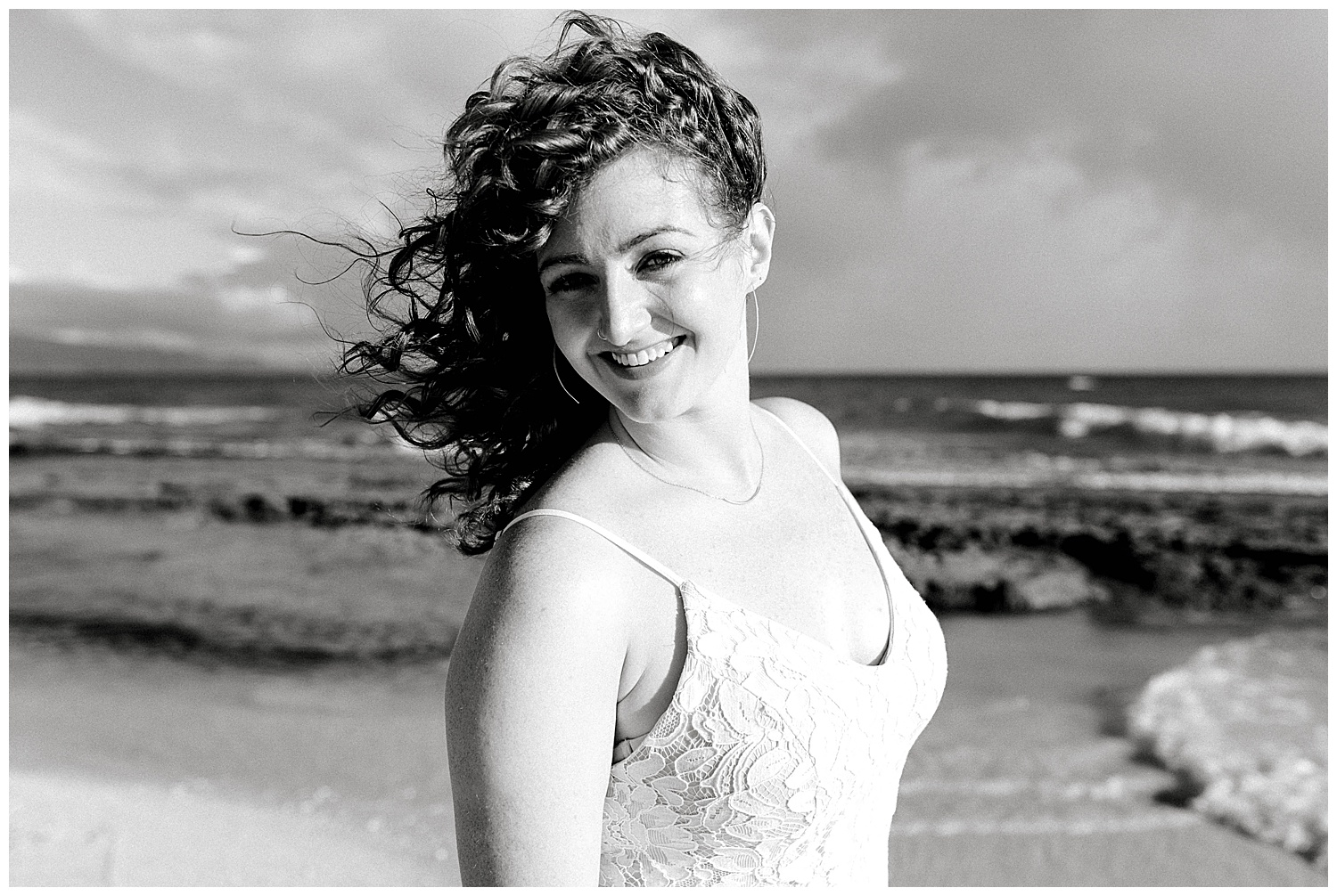 Honeymoon-Photo-Session-Maui-North-Shore_0041.jpg