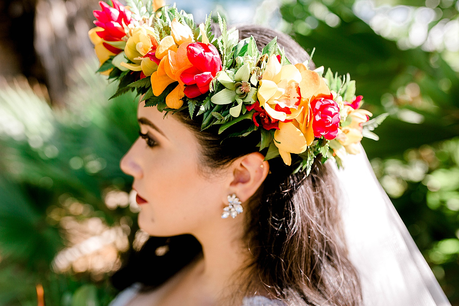 Maui-Wedding-Bride-and-Groom-Portraits-Launiupoko-Beach_0007.jpg