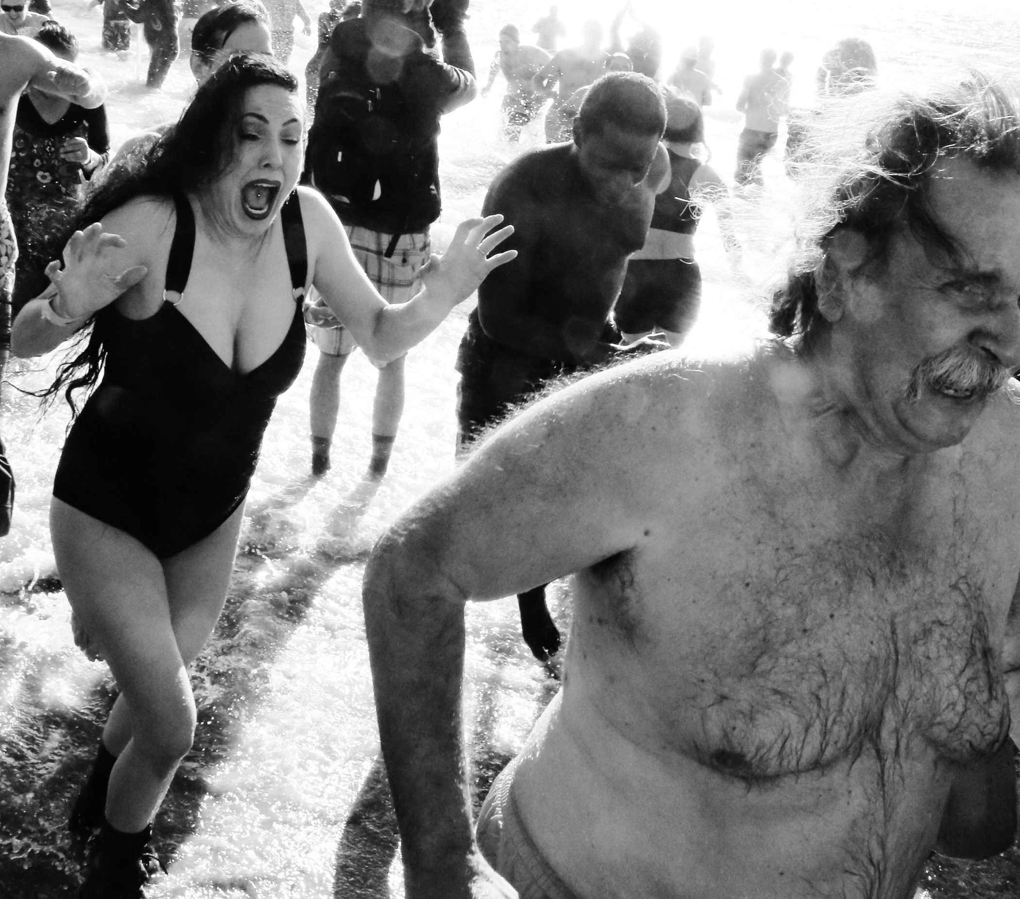 ss2100newconeyisland-newyears-swim.jpg