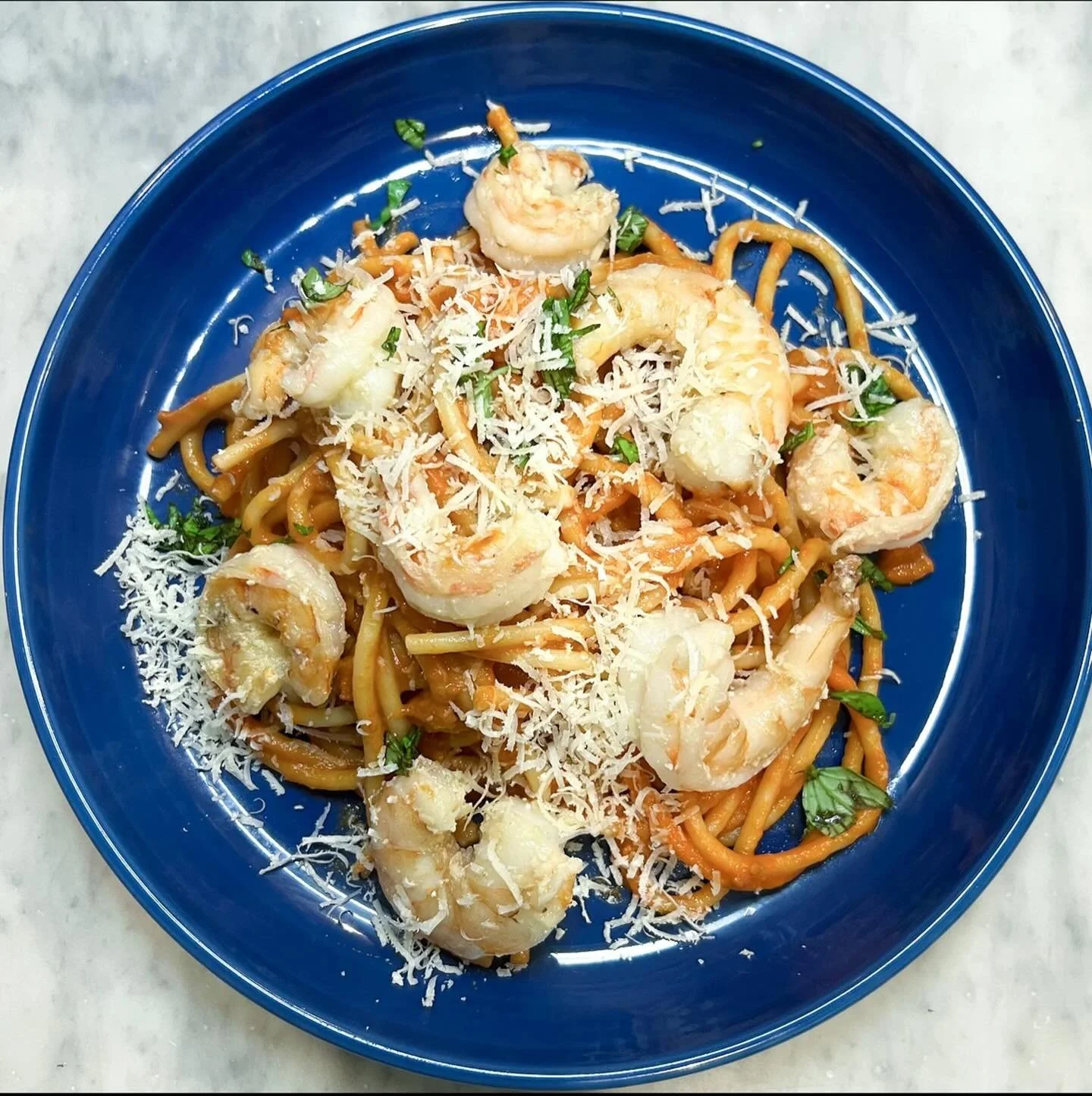 Shrimp bucatini... quite literally what's for dinner.

full recipe on lindsayEats.com
link in bio @_lindsayeats_ 

#shrimp #pasta #lindsayEats #sandiego #recipedeveloper